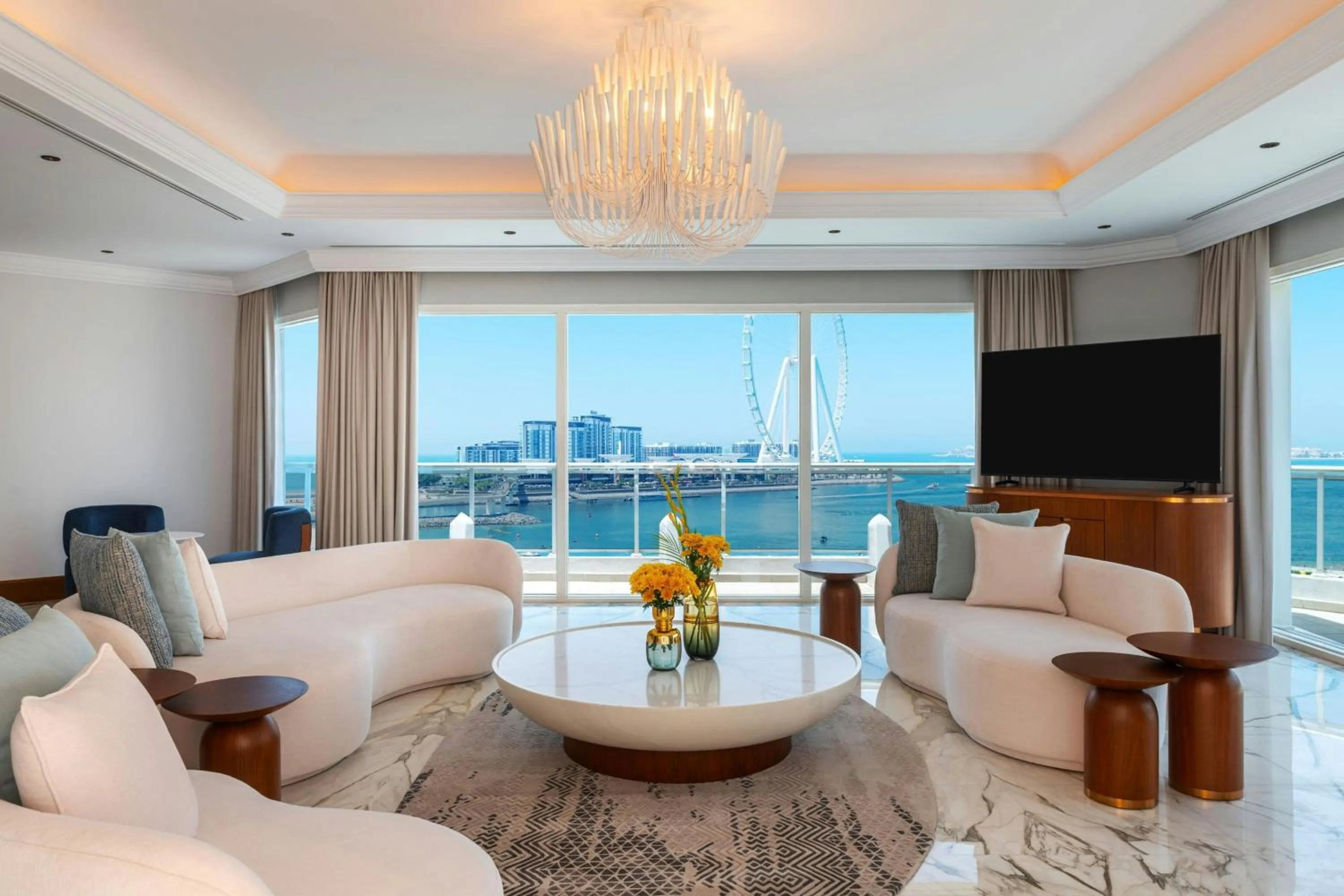 Living room in Sheraton Jumeirah Beach Resort