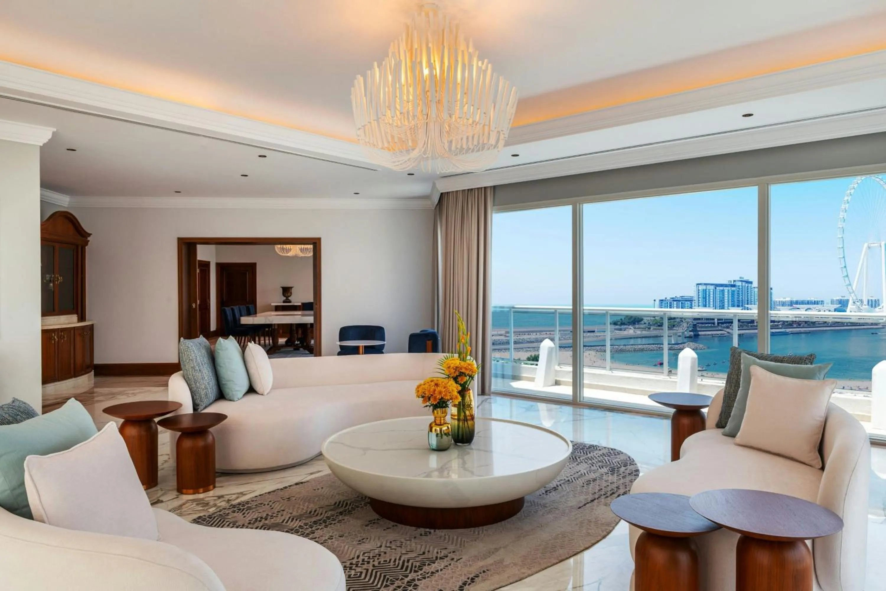 Living room in Sheraton Jumeirah Beach Resort
