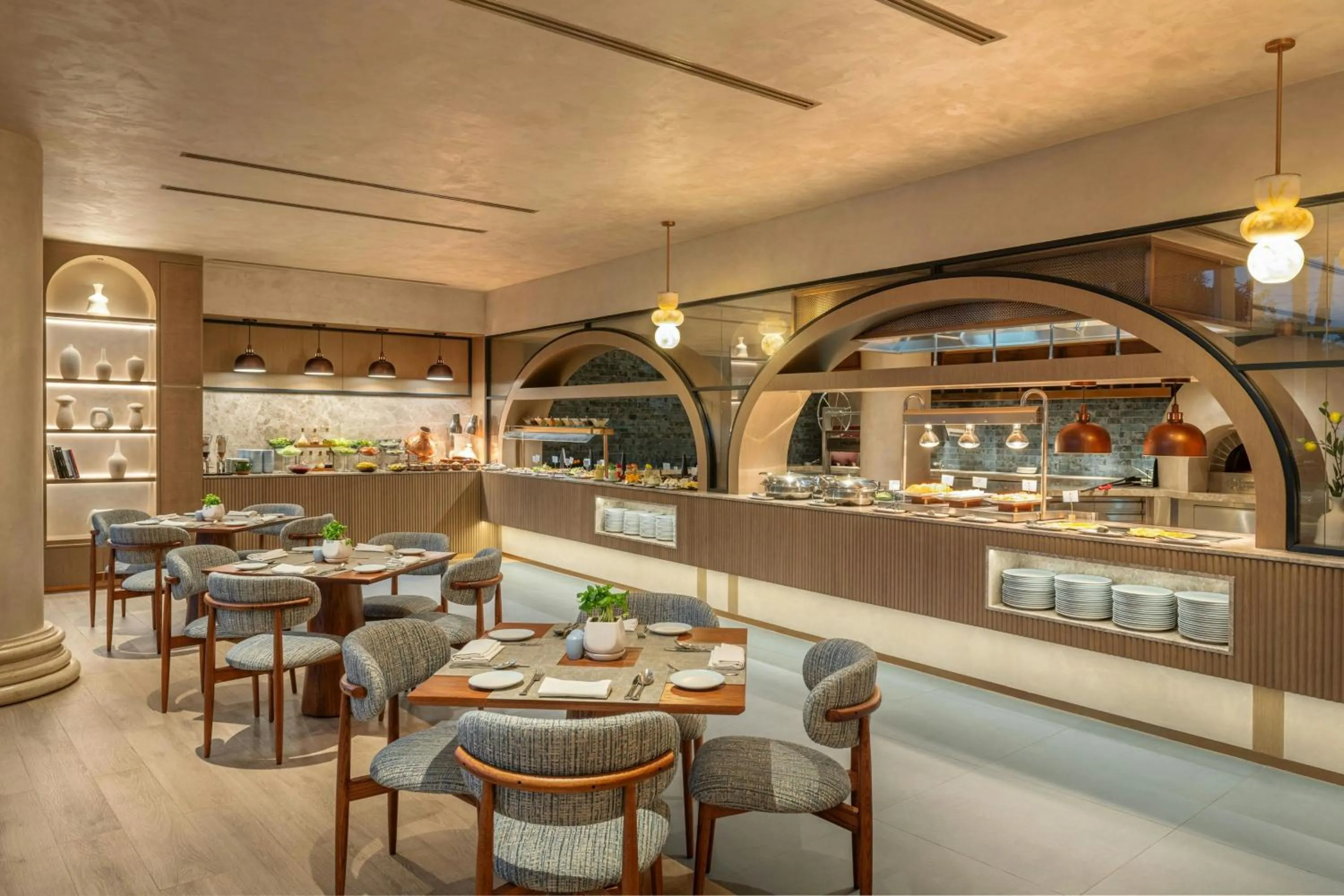 Restaurant/places to eat in Sheraton Jumeirah Beach Resort