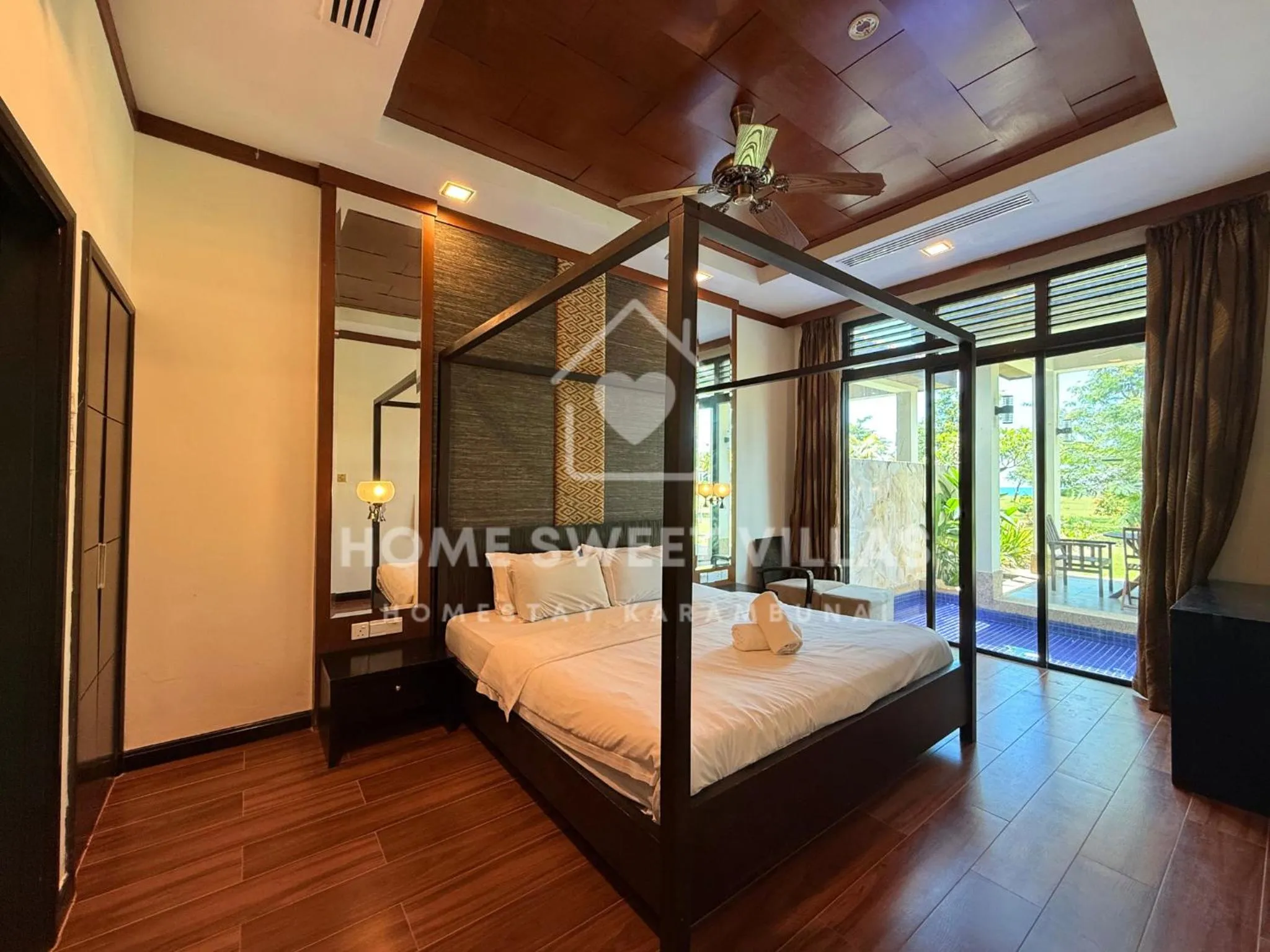 Bed in Home Sweet Villas, Karambunai