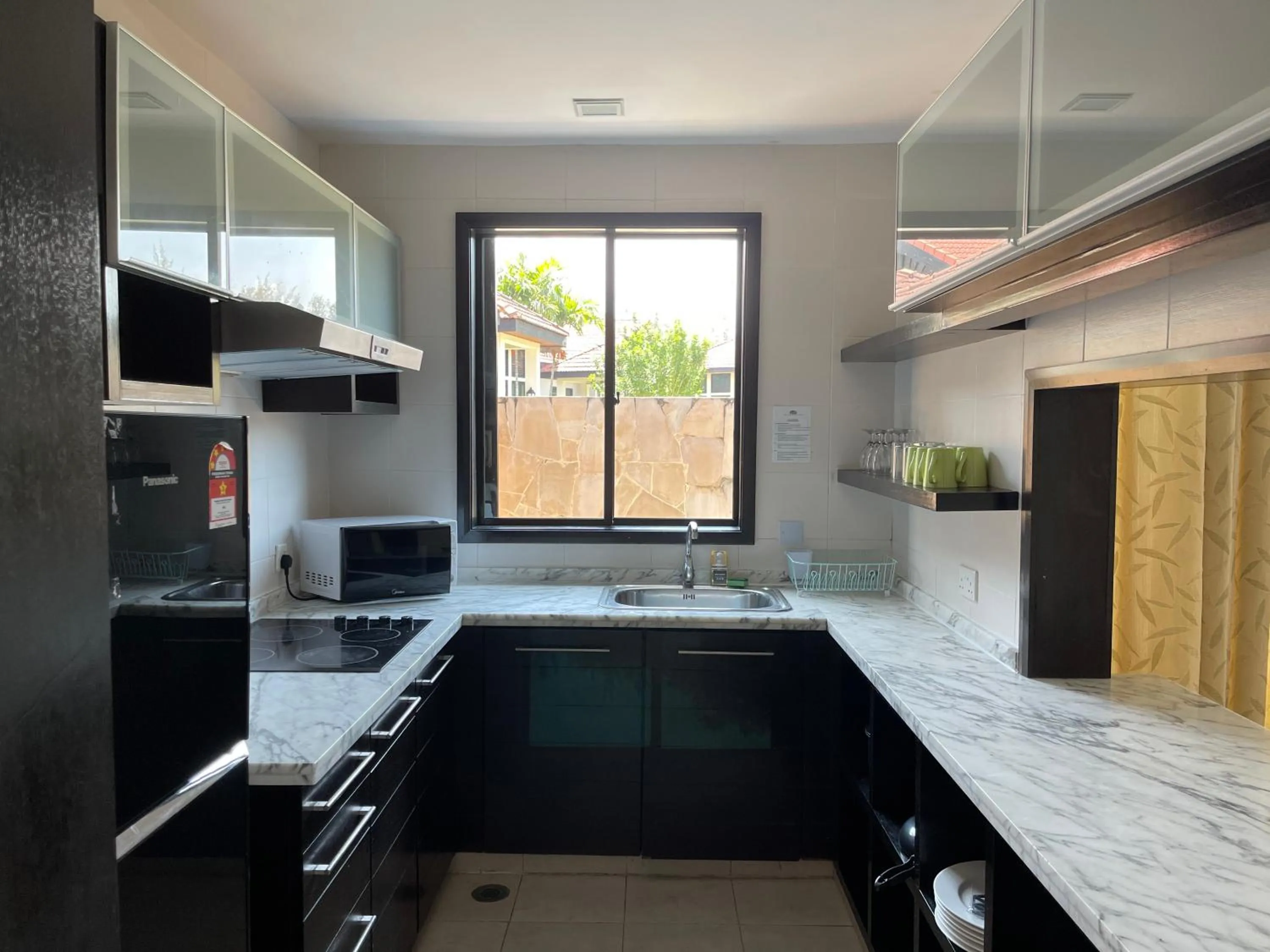 Kitchen or kitchenette in Home Sweet Villas, Karambunai