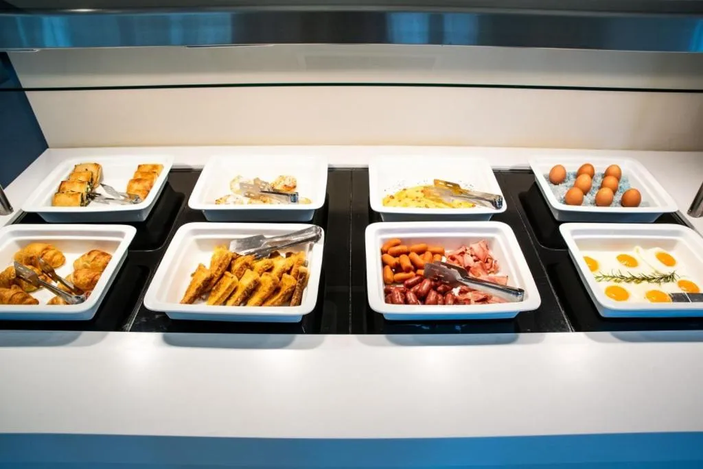 Buffet breakfast in Lagaria Hotel Asprovalta