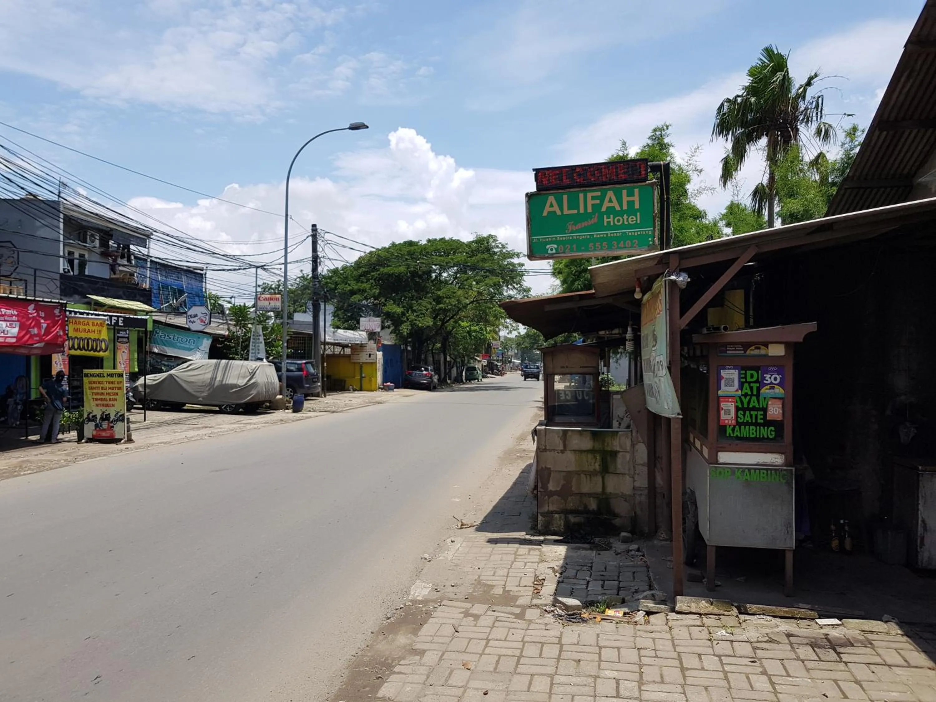 Neighbourhood in Hotel Alifah 1 Syariah