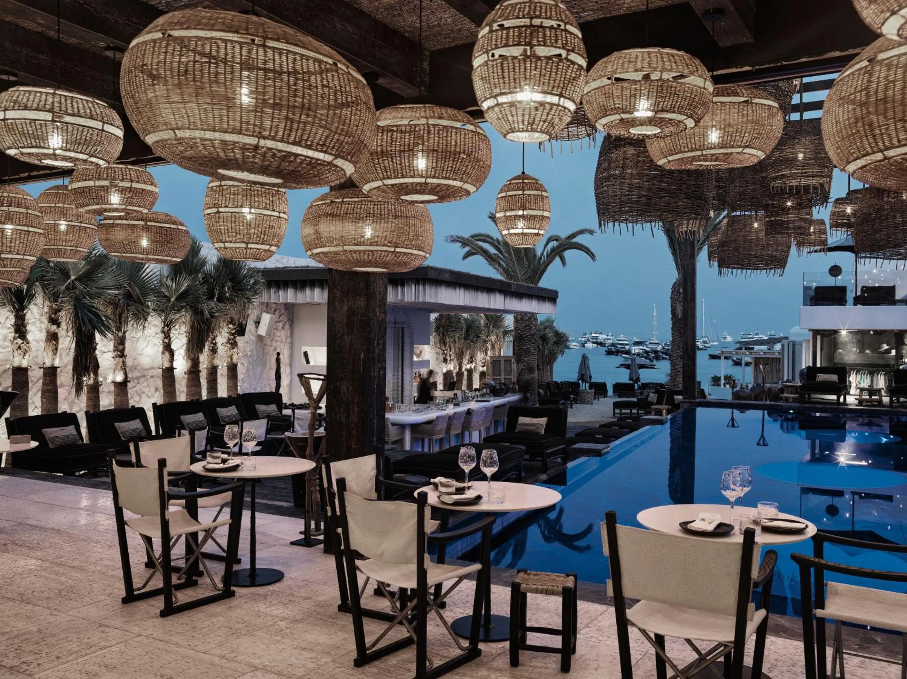 Restaurant/places to eat in Myconian O, a Member of Design Hotels