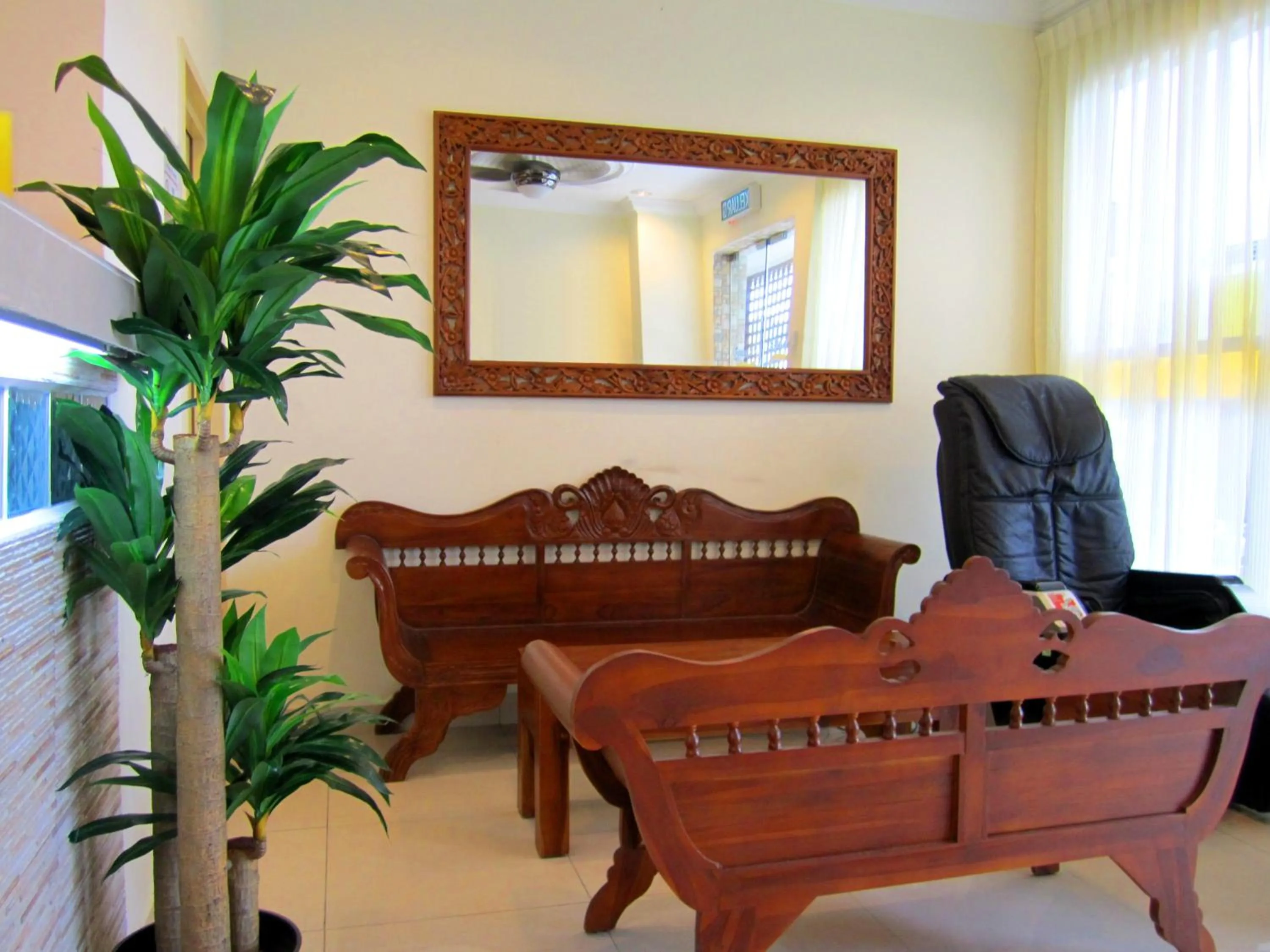 Lobby or reception in Sun Inns Hotel Equine, Seri Kembangan
