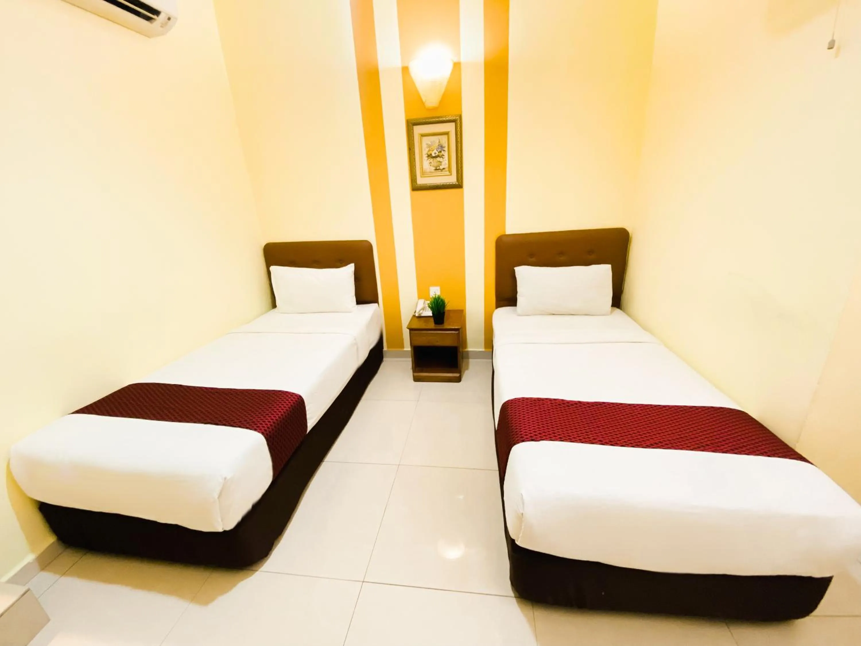 Bed in Sun Inns Hotel Equine, Seri Kembangan