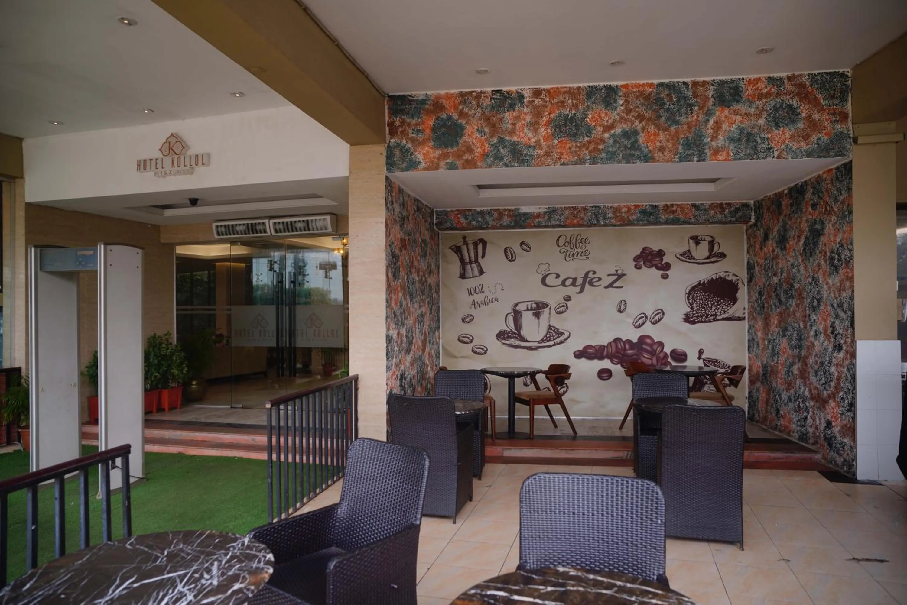 Hotel Kollol by J&Z Group