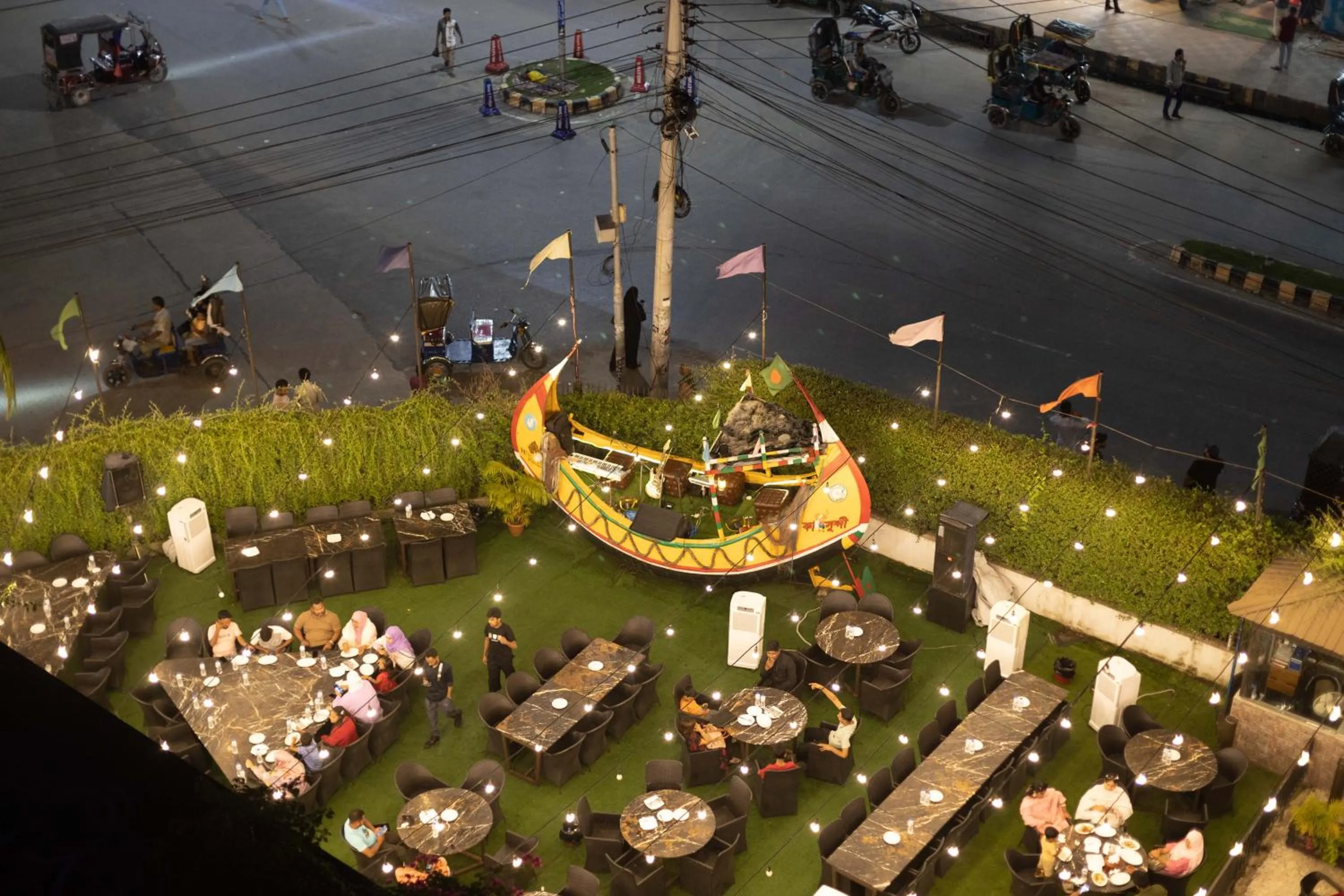 Hotel Kollol by J&Z Group