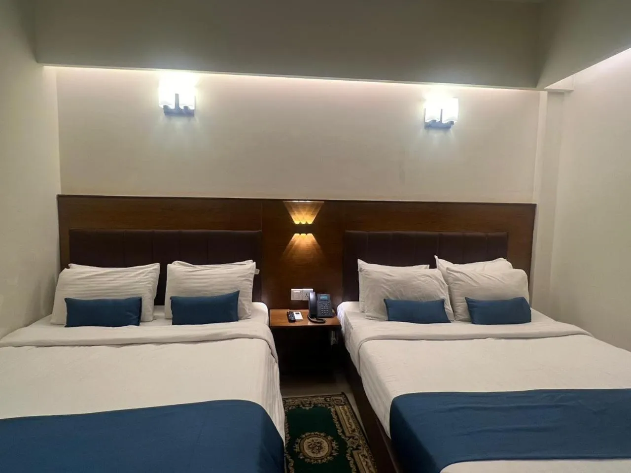 Family Room with Side Sea View in Hotel Kollol by J&Z Group