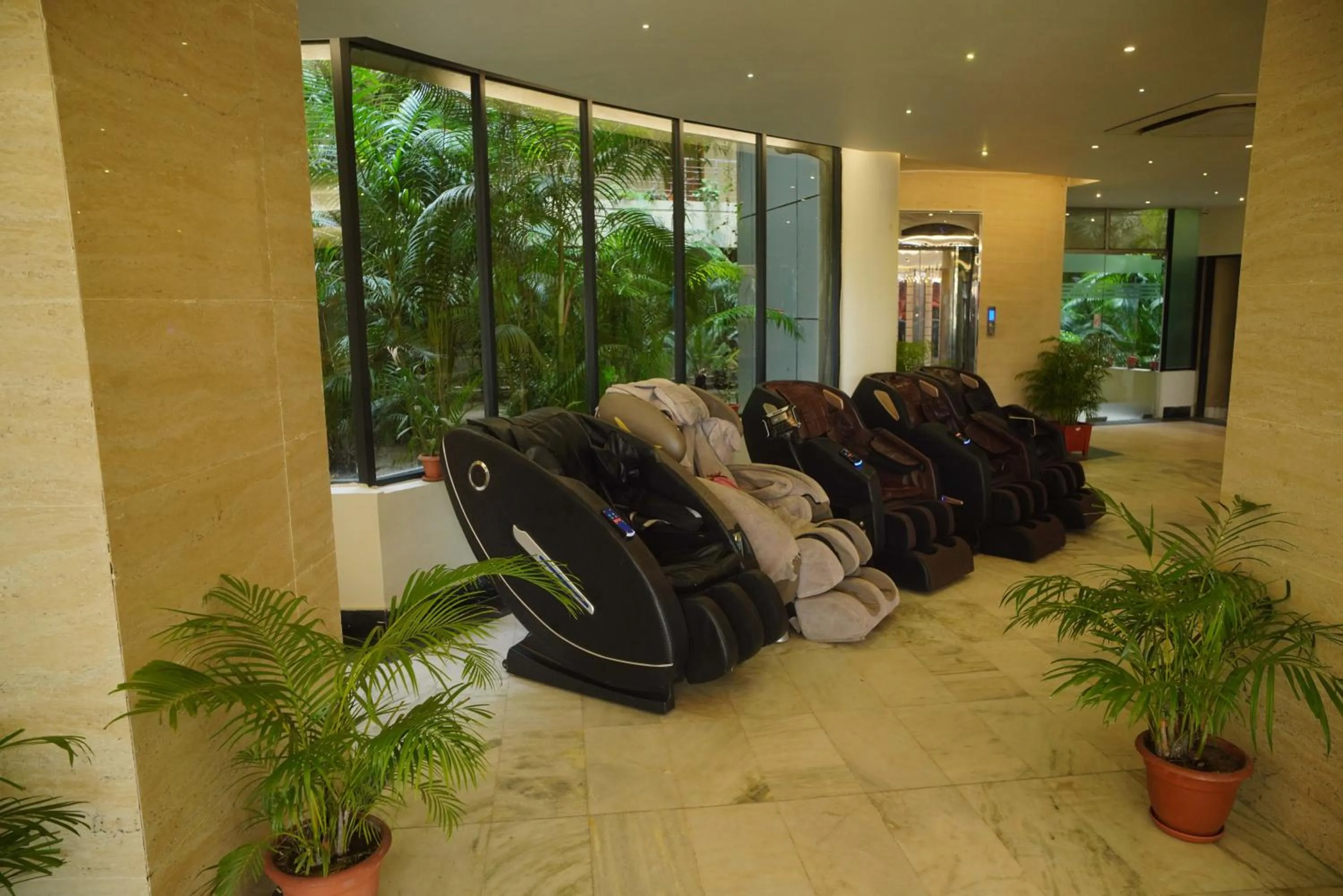 Hotel Kollol by J&Z Group