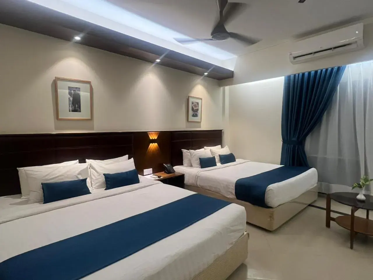 Family Room with Side Sea View in Hotel Kollol by J&Z Group Family Room with Side Sea View in Hotel Kollol by J&Z Group