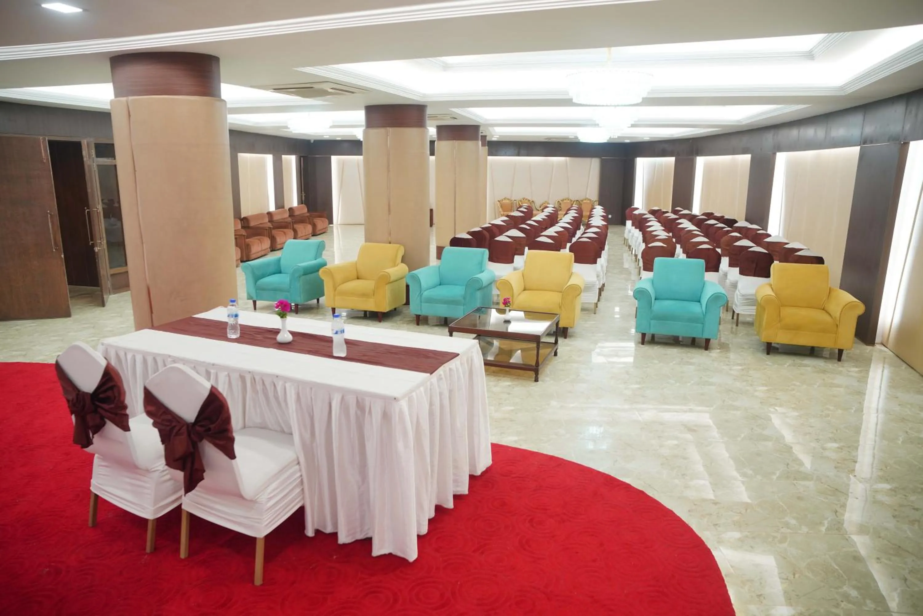 Hotel Kollol by J&Z Group