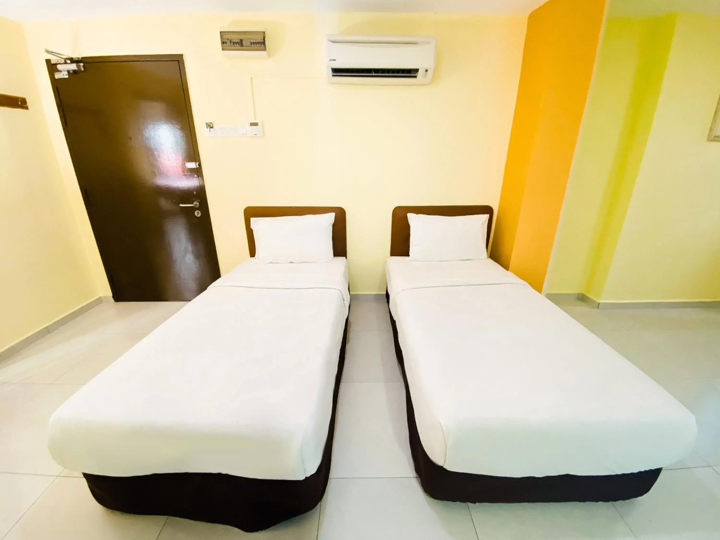 Superior Twin Room in Sun Inns Hotel Cheras - Balakong Superior Twin Room in Sun Inns Hotel Cheras - Balakong