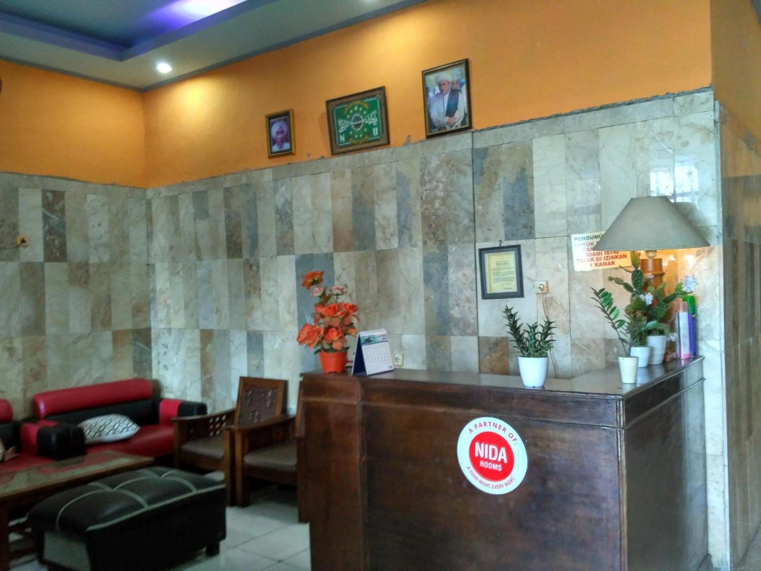 Lobby or reception in Hotel Alifah 2