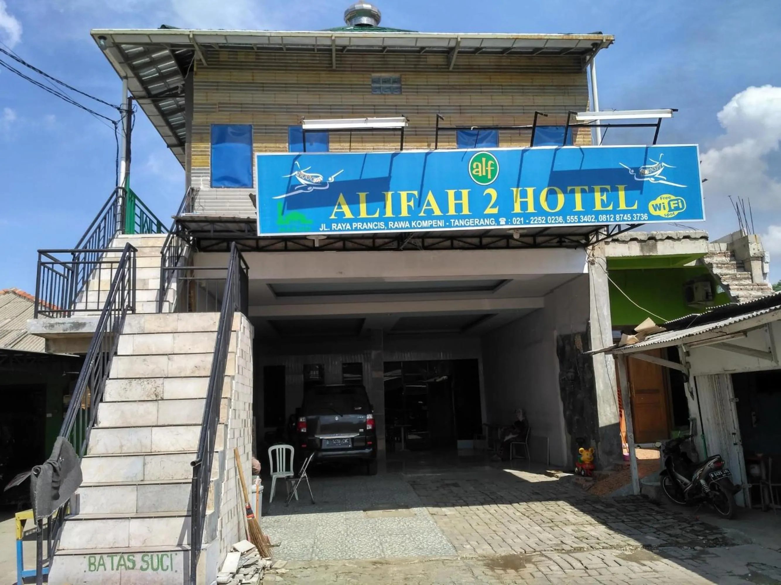 Property building in Hotel Alifah 2