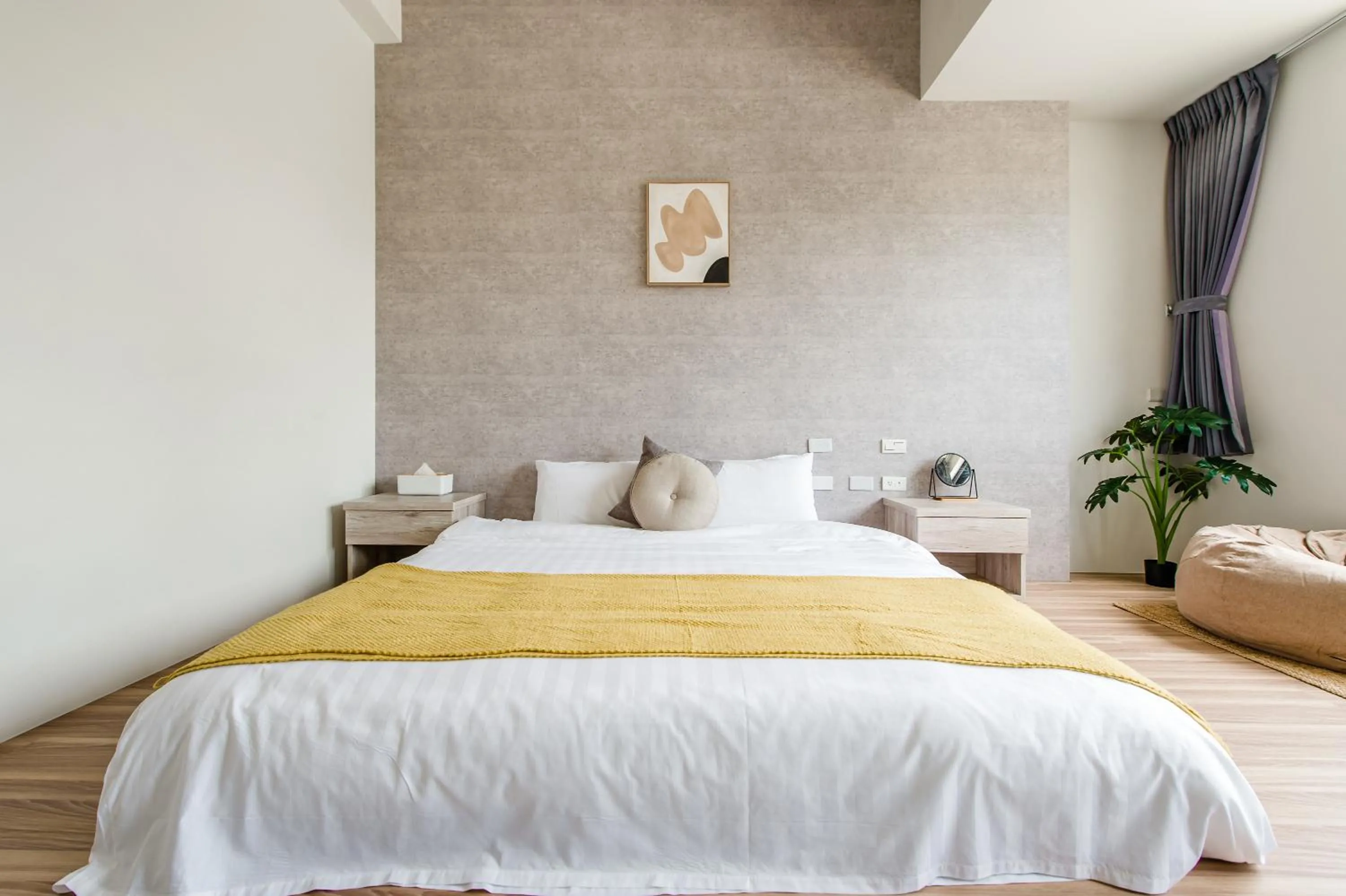 Photo of the whole room, Bed in Penghu SunSea Hall