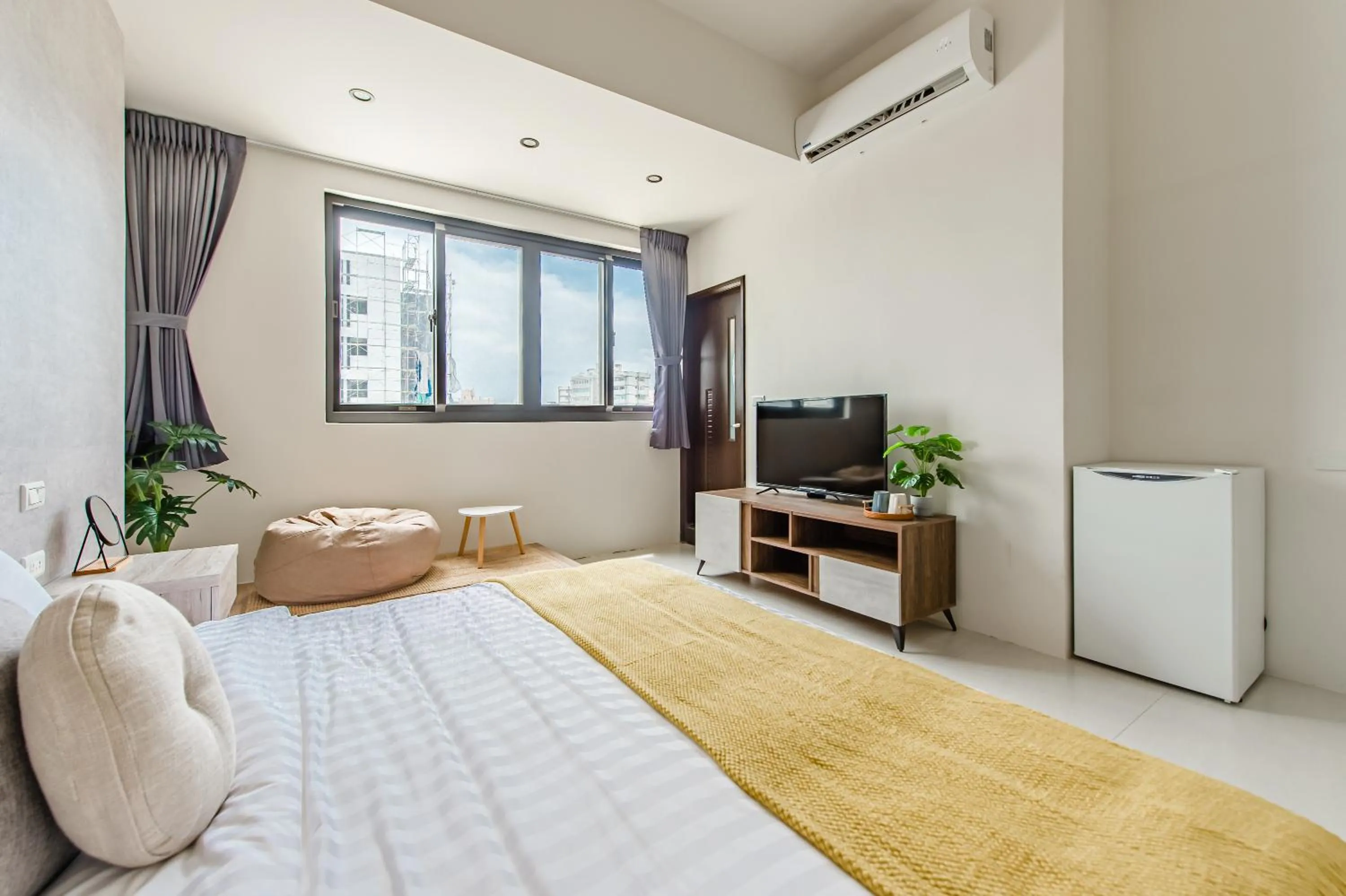 Photo of the whole room, Bed in Penghu SunSea Hall