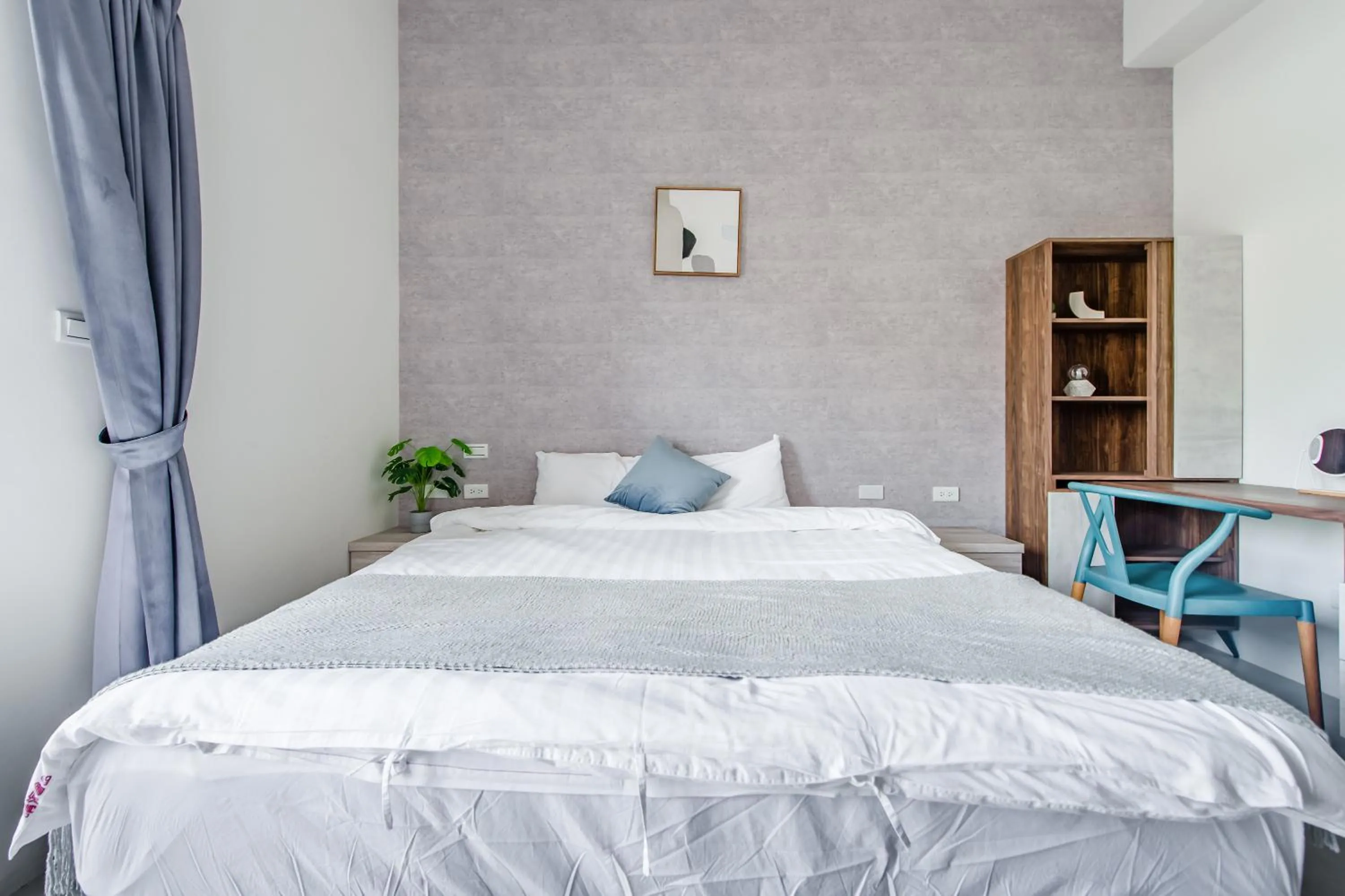 Photo of the whole room, Bed in Penghu SunSea Hall