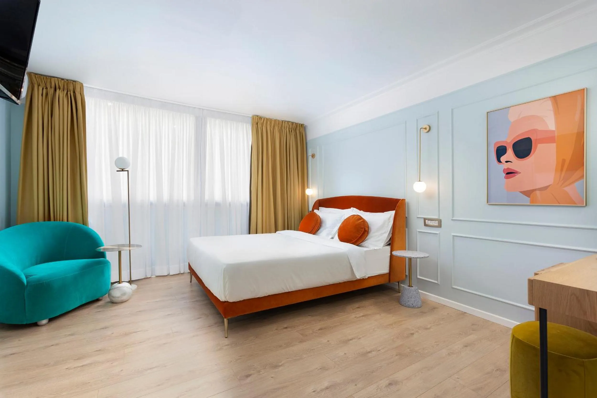 Bed in De Cardo Boutique