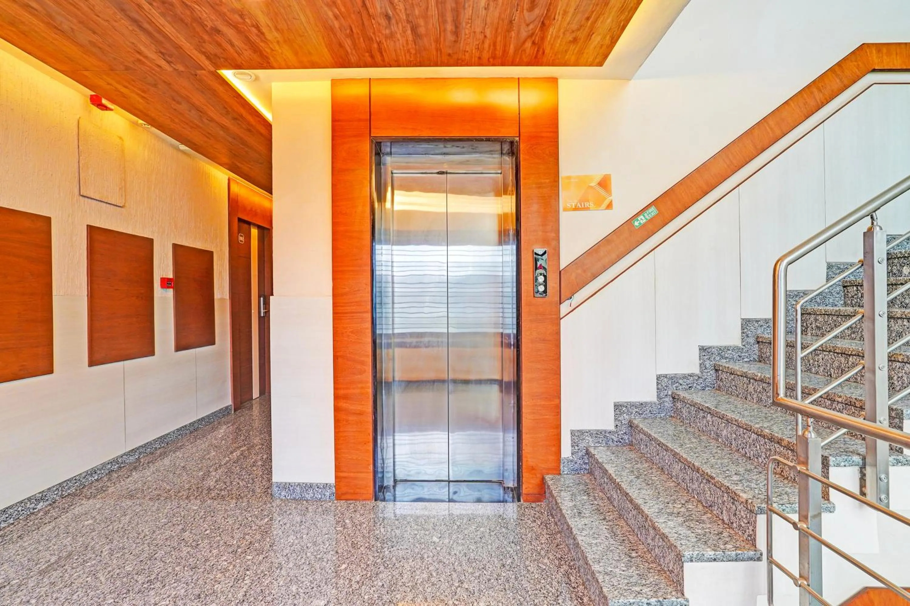 Lobby or reception in Townhouse Indiranagar Formerly Leela Park Domlur