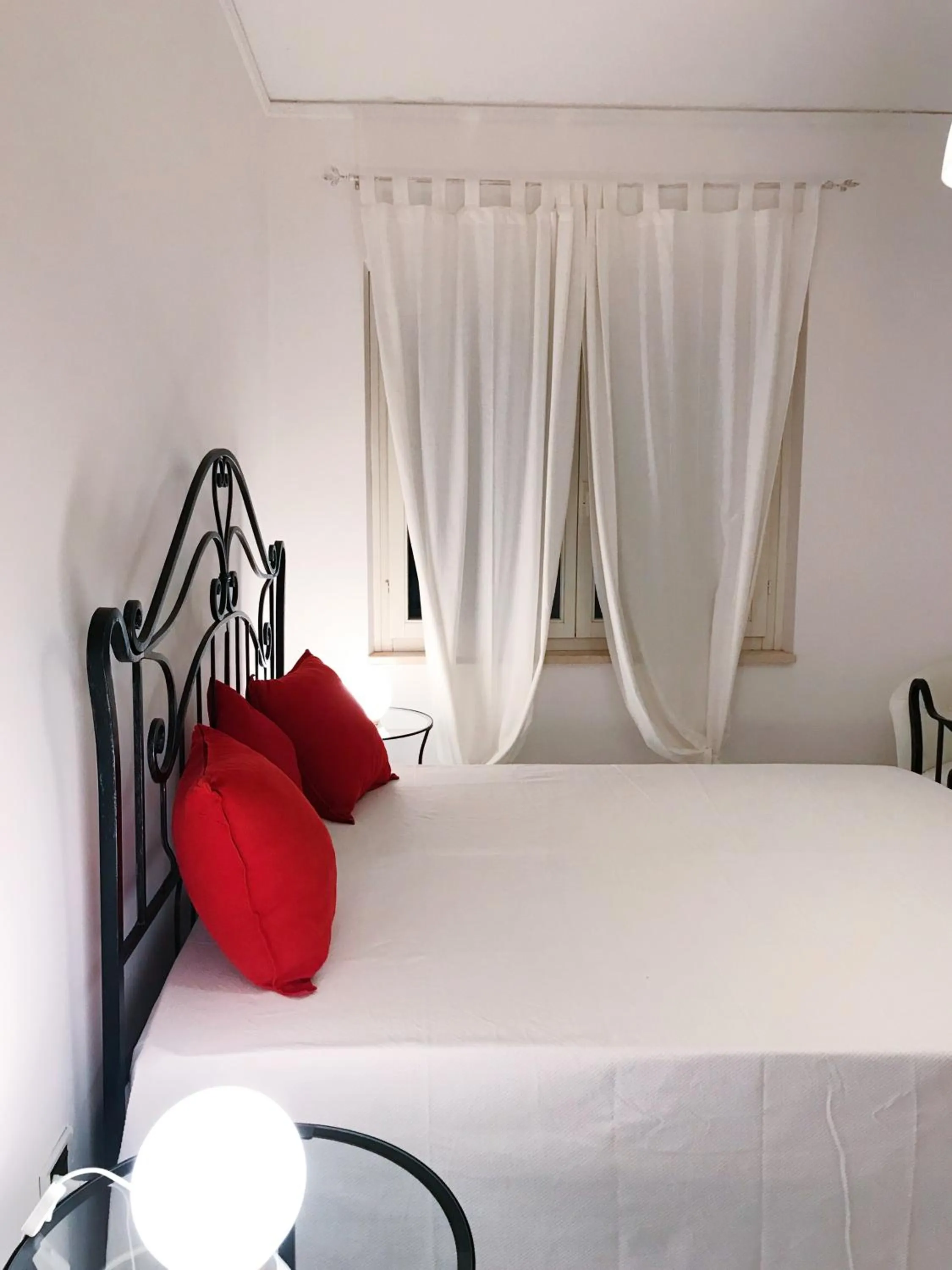 Bedroom, Bed in Piana Apartment