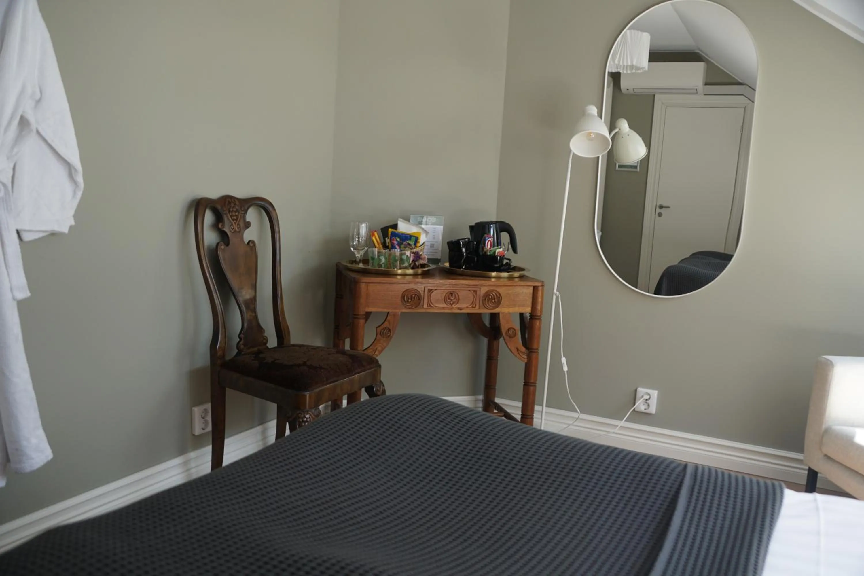 Property building, Bed in Hotell Stavstensgården