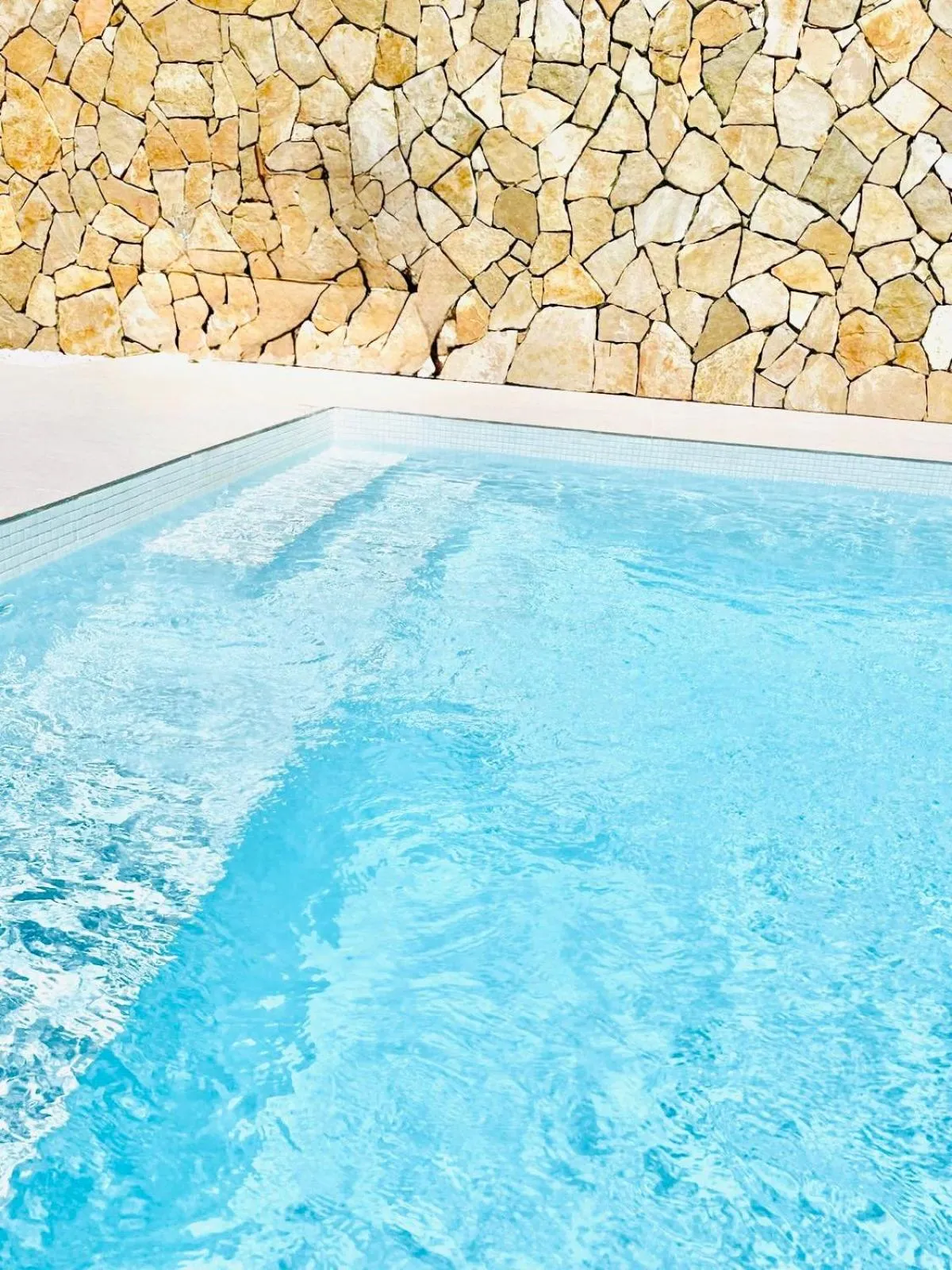 Swimming pool in City Apartment One