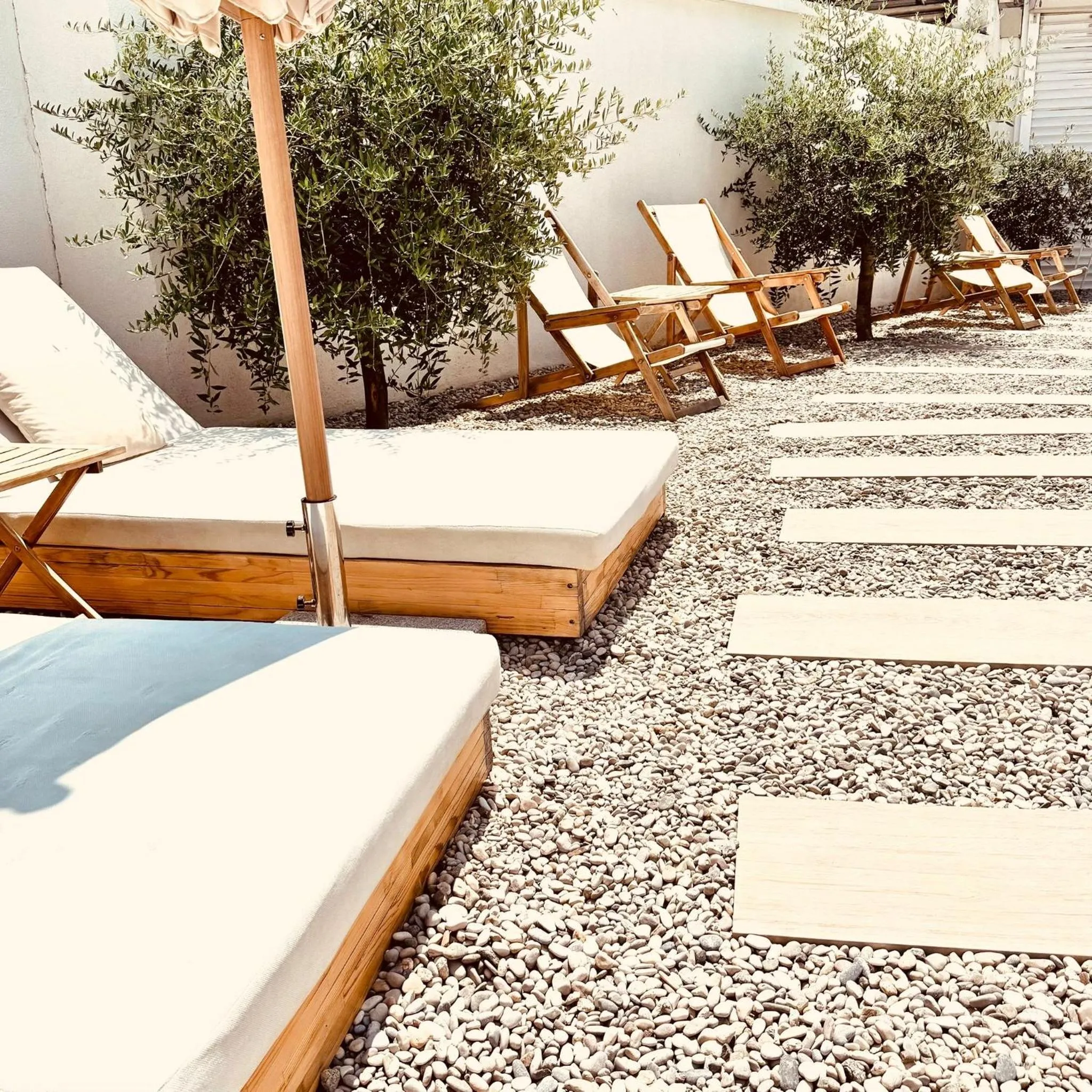 Garden in City Apartment One