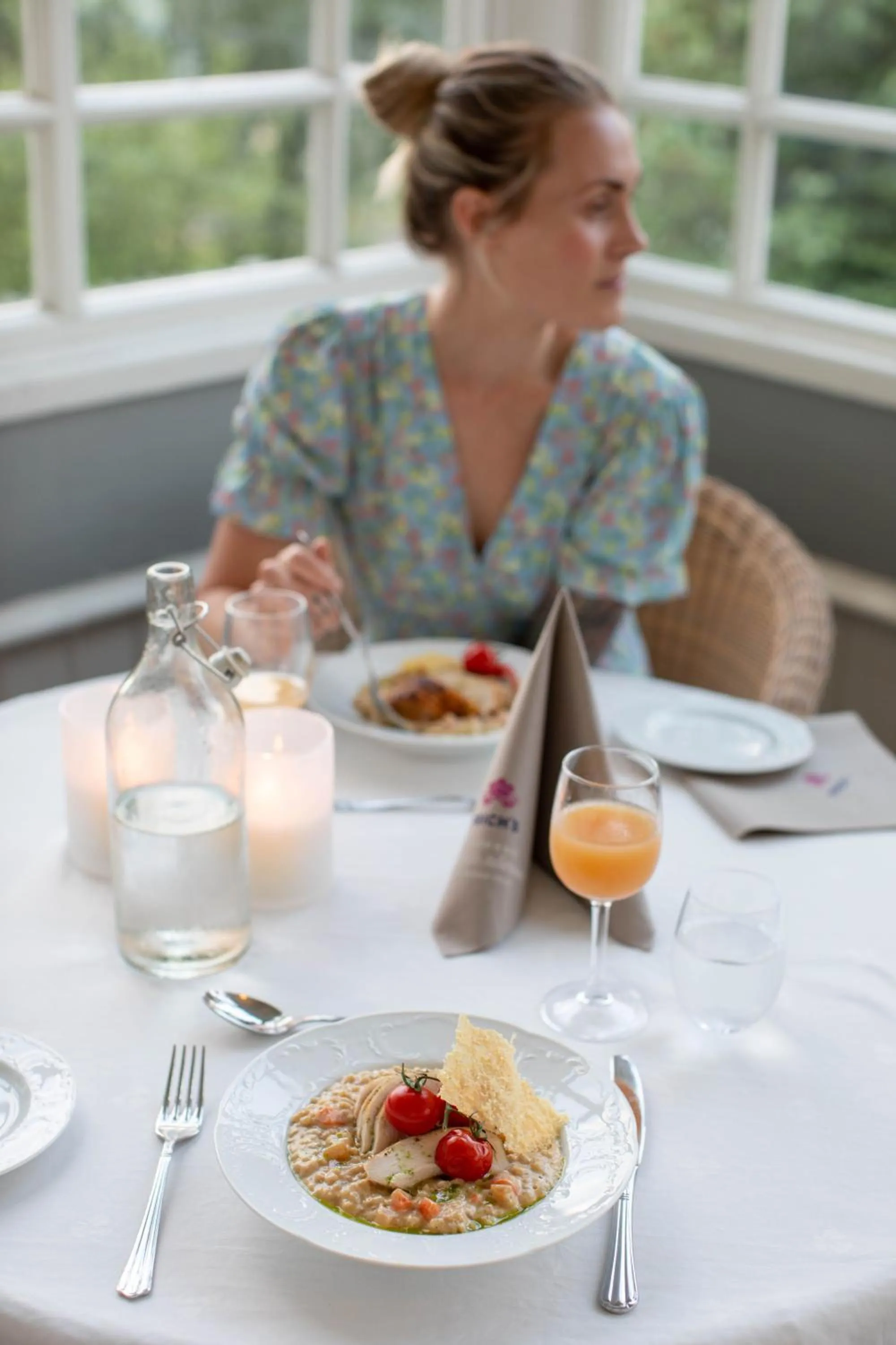 Food and drinks in Dale-Gudbrands Gard by Frich`s