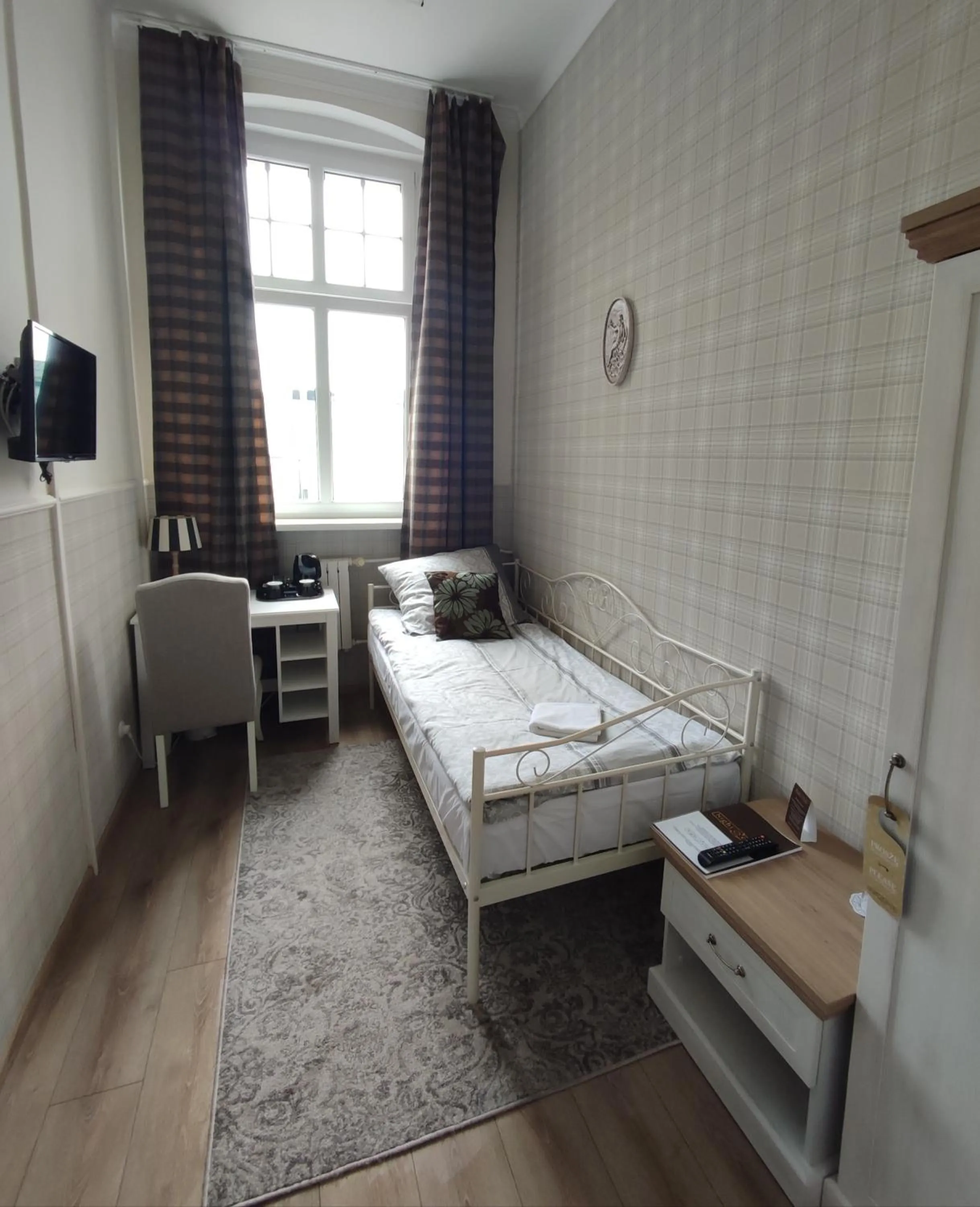 View (from property/room), Bed in Hostel Night o'clock