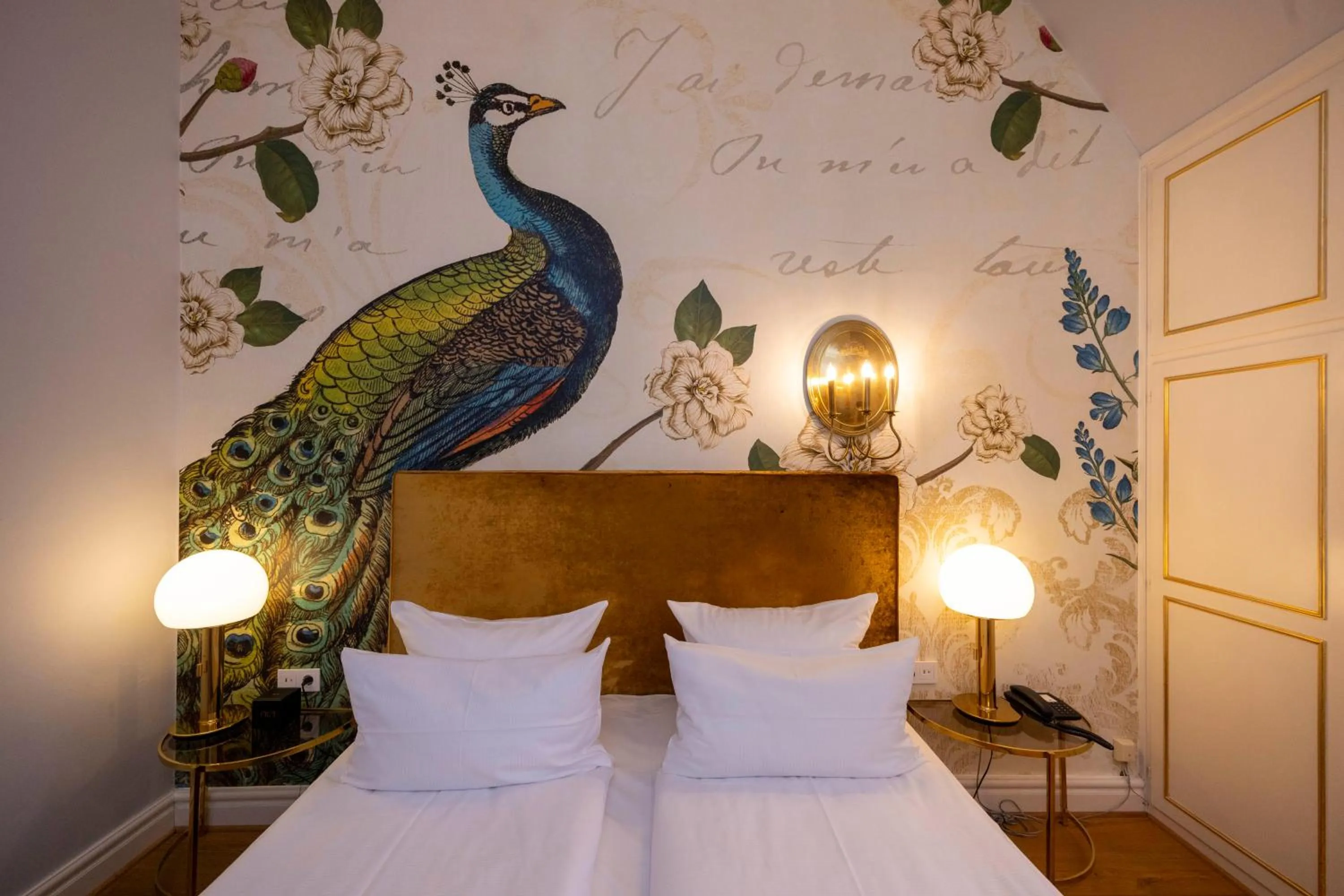 Bed in Hotel Schloss Wilkinghege