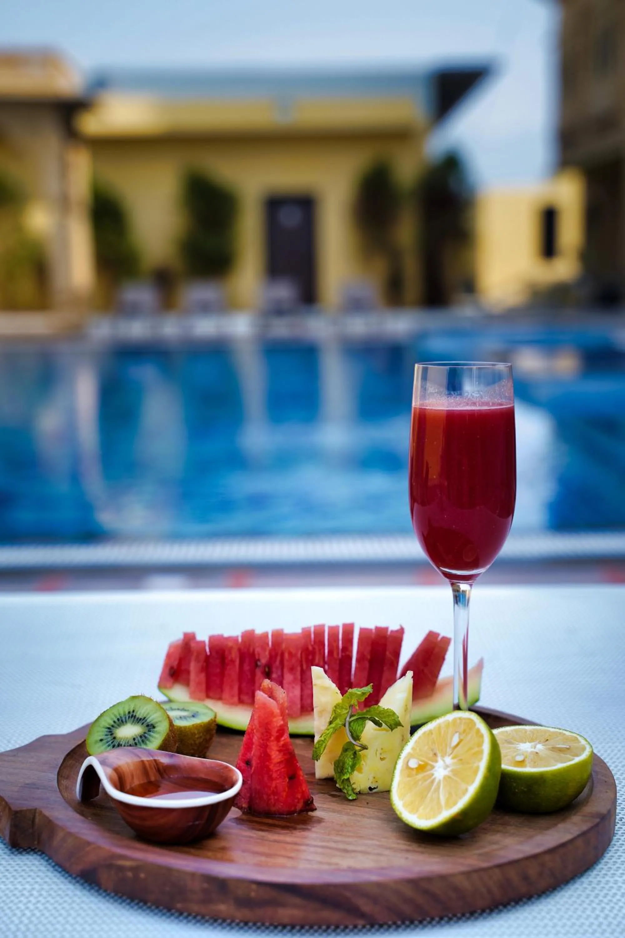 Food and drinks in Sahdev Bagh