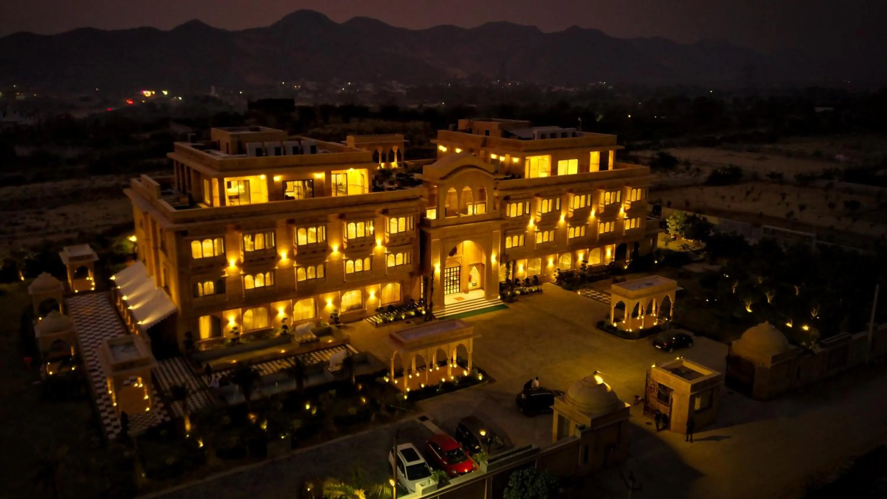 Property building in Sahdev Bagh