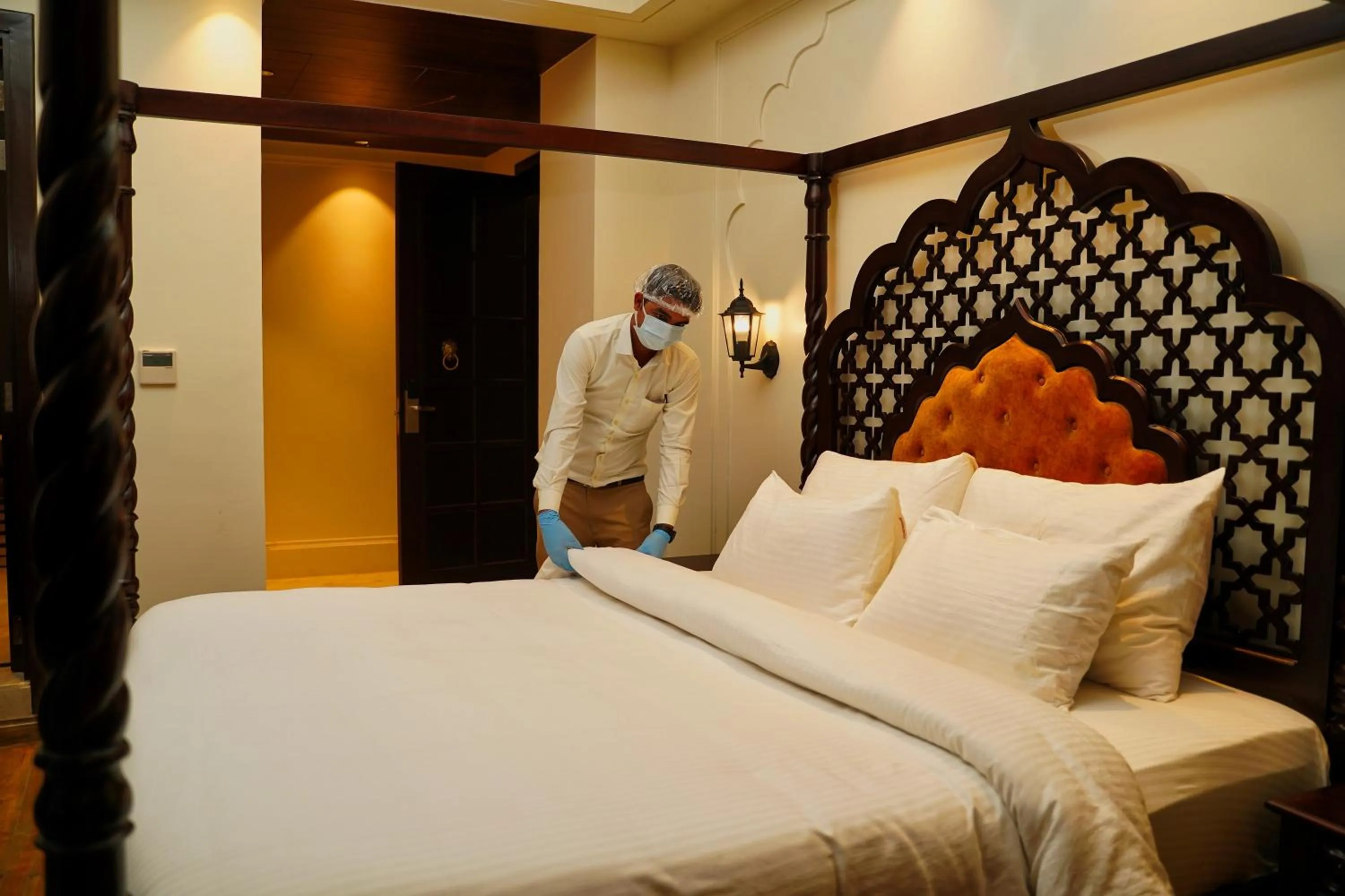 Staff in Sahdev Bagh