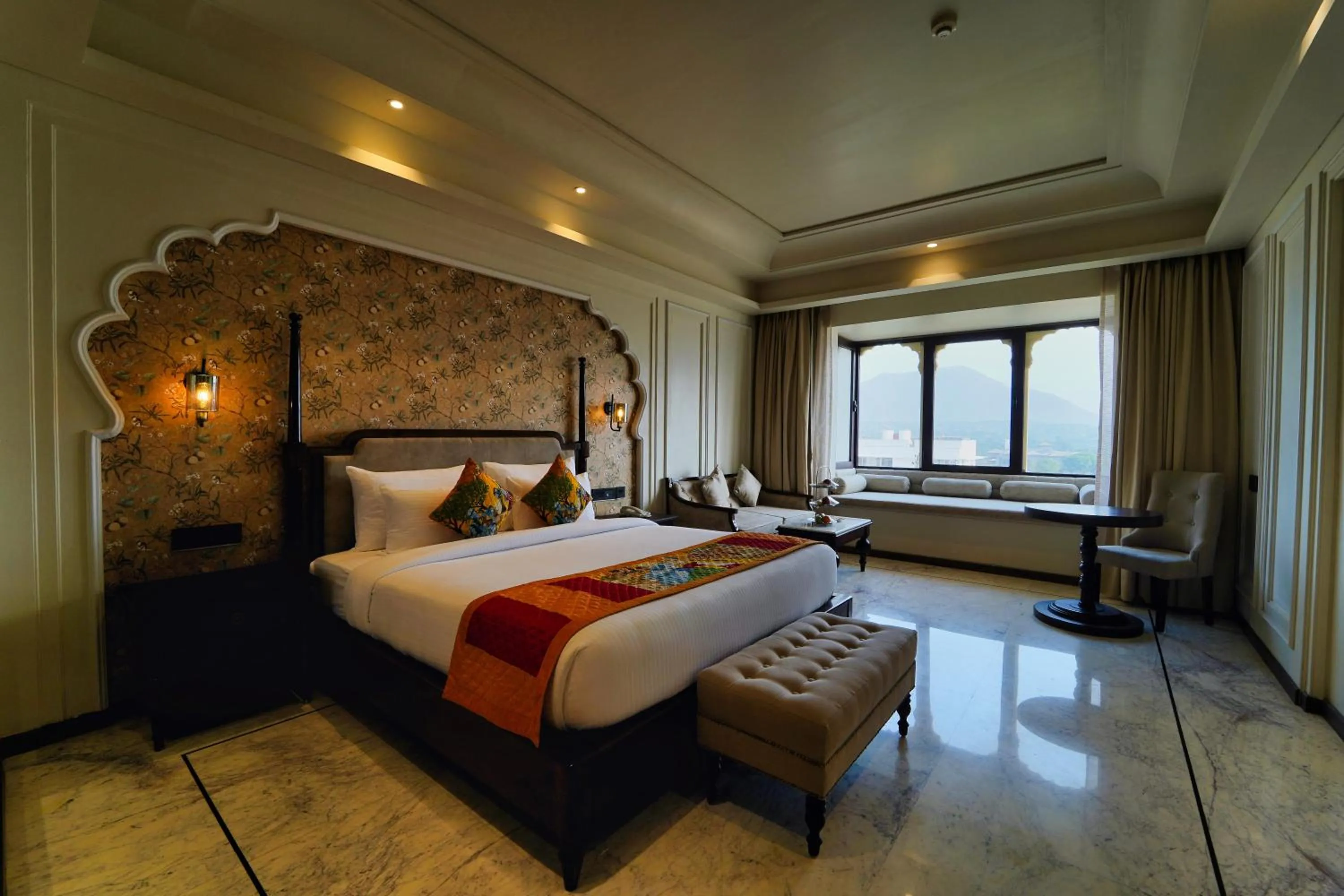 Mountain view in Sahdev Bagh