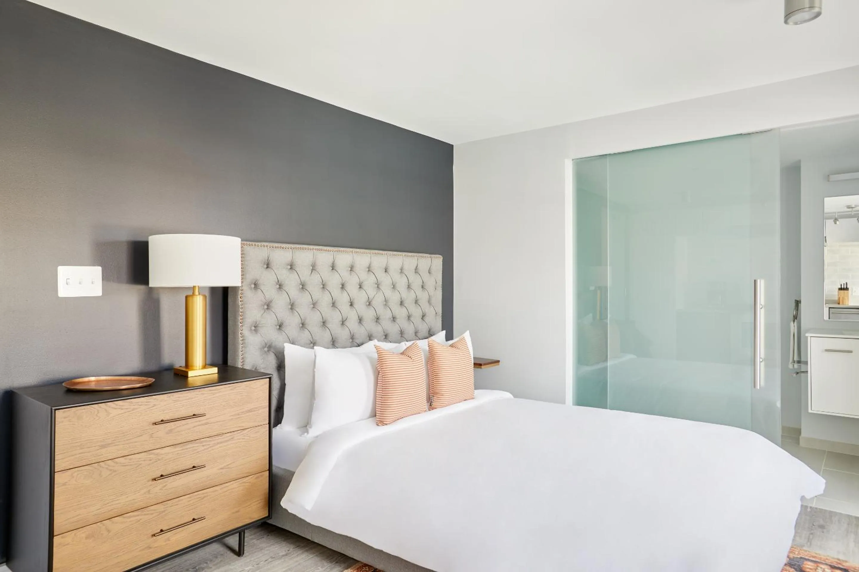 Bed in Sonder The Grace