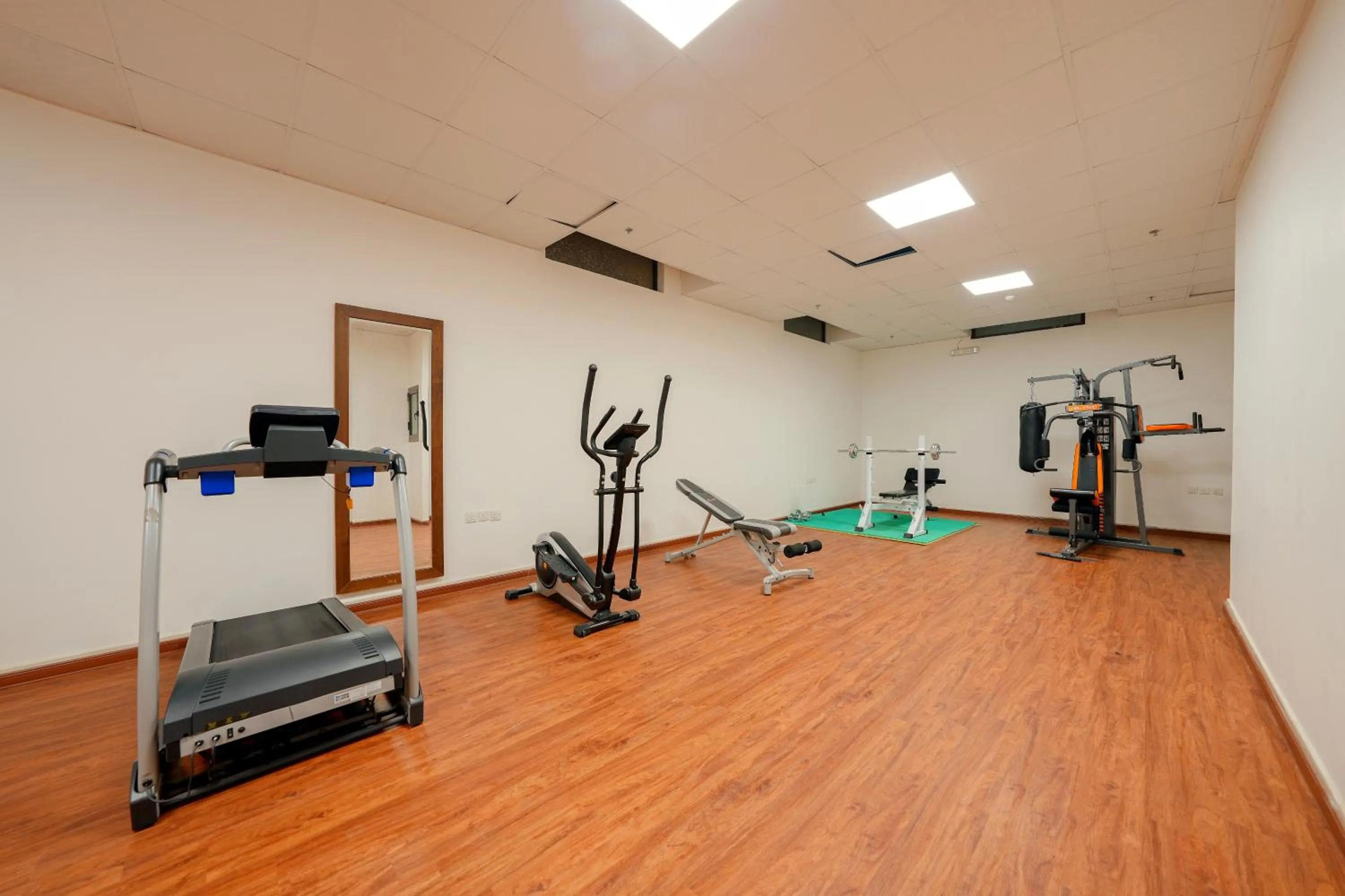 Fitness centre/facilities in Celine Home Serviced Apartment Al Malqa