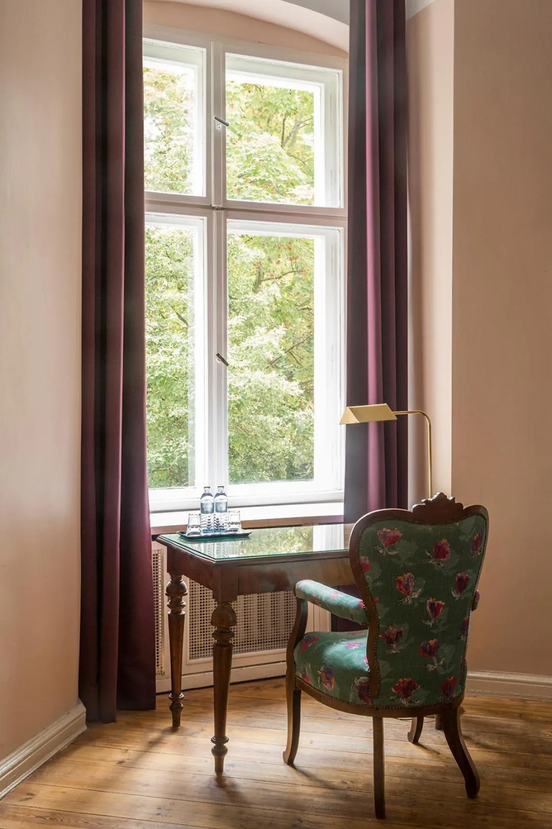 Seating area in Hotel Art Nouveau am Kurfürstendamm
