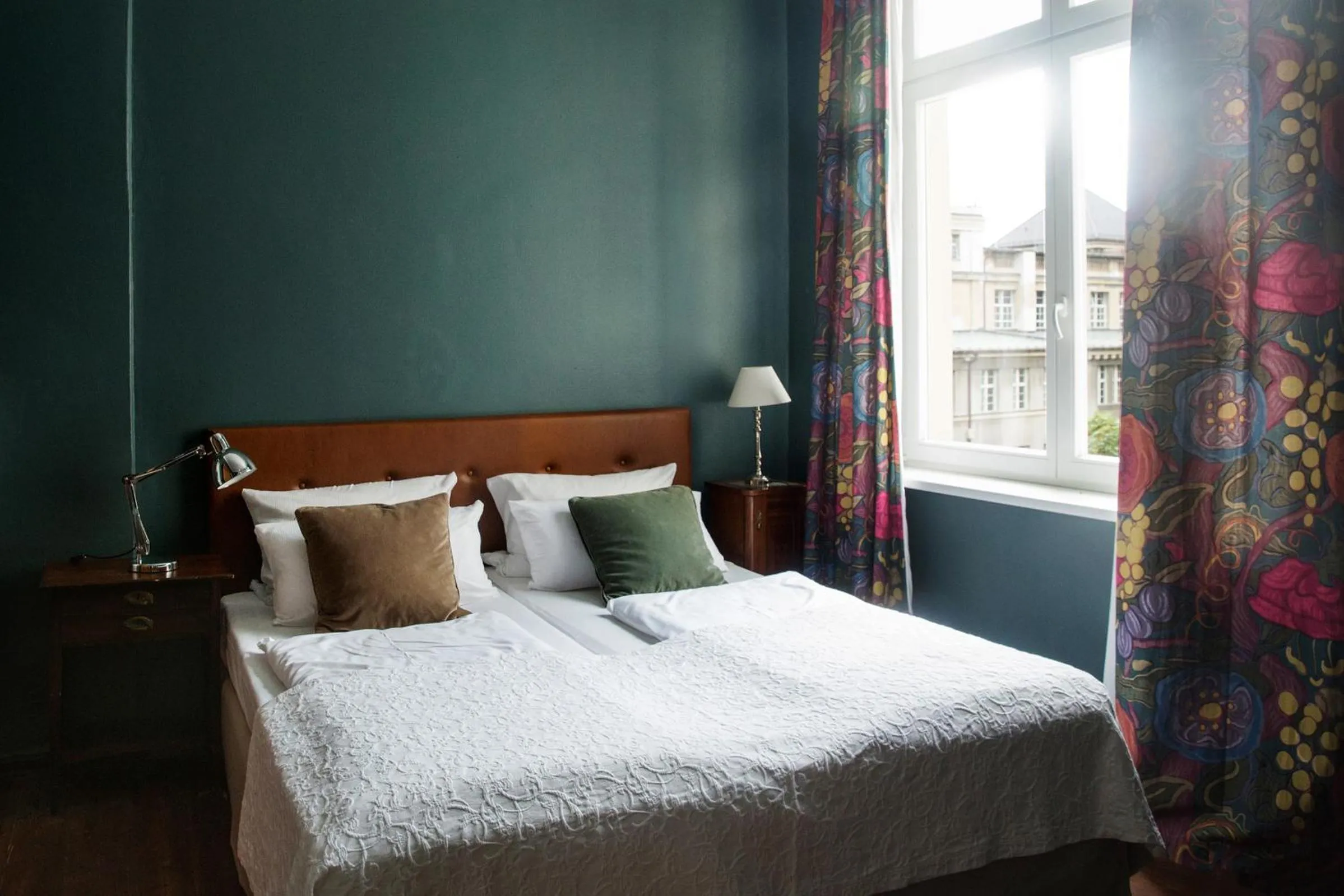 Bedroom, Bed in Hotel Art Nouveau am Kurfürstendamm