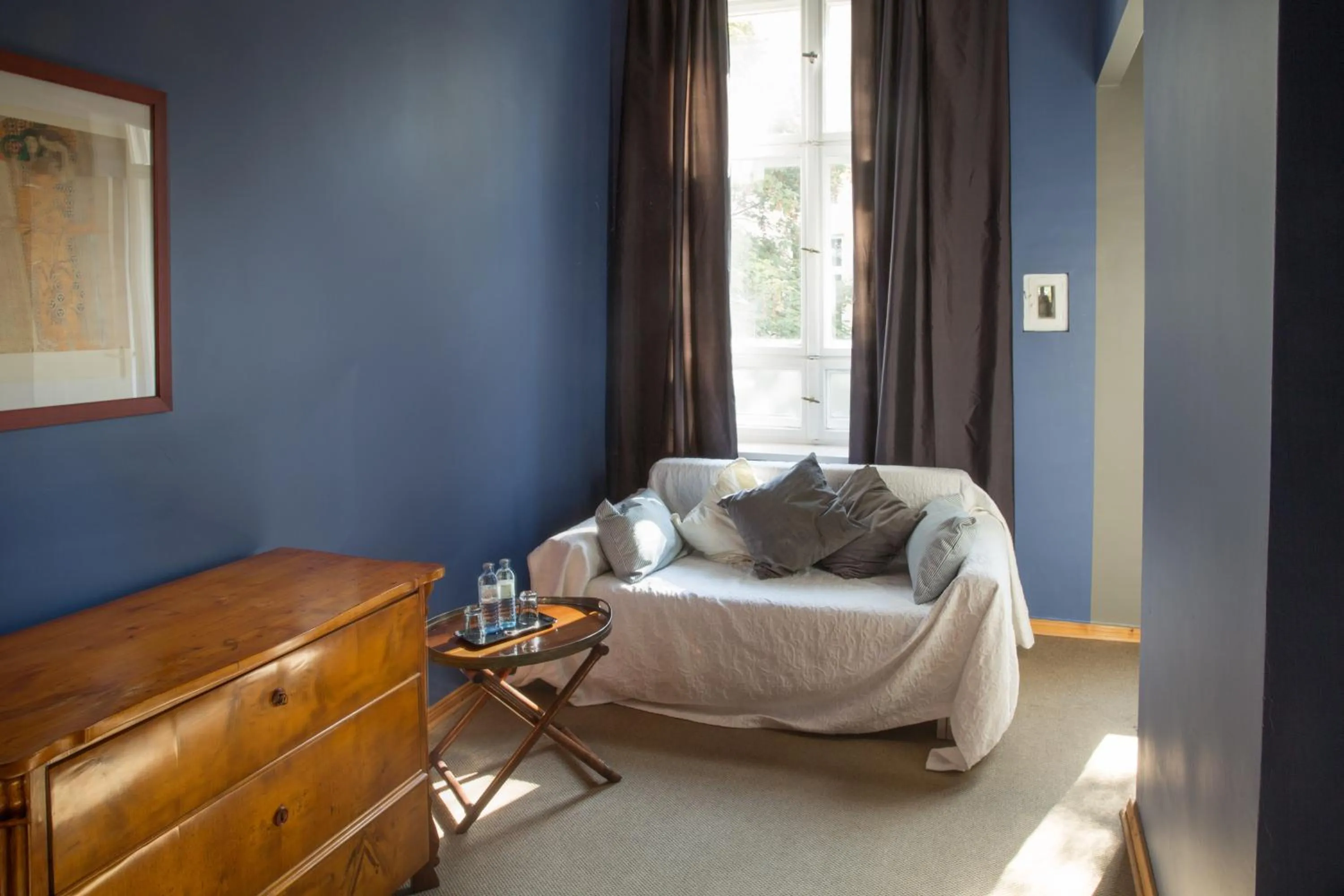 Photo of the whole room, Bed in Hotel Art Nouveau am Kurfürstendamm