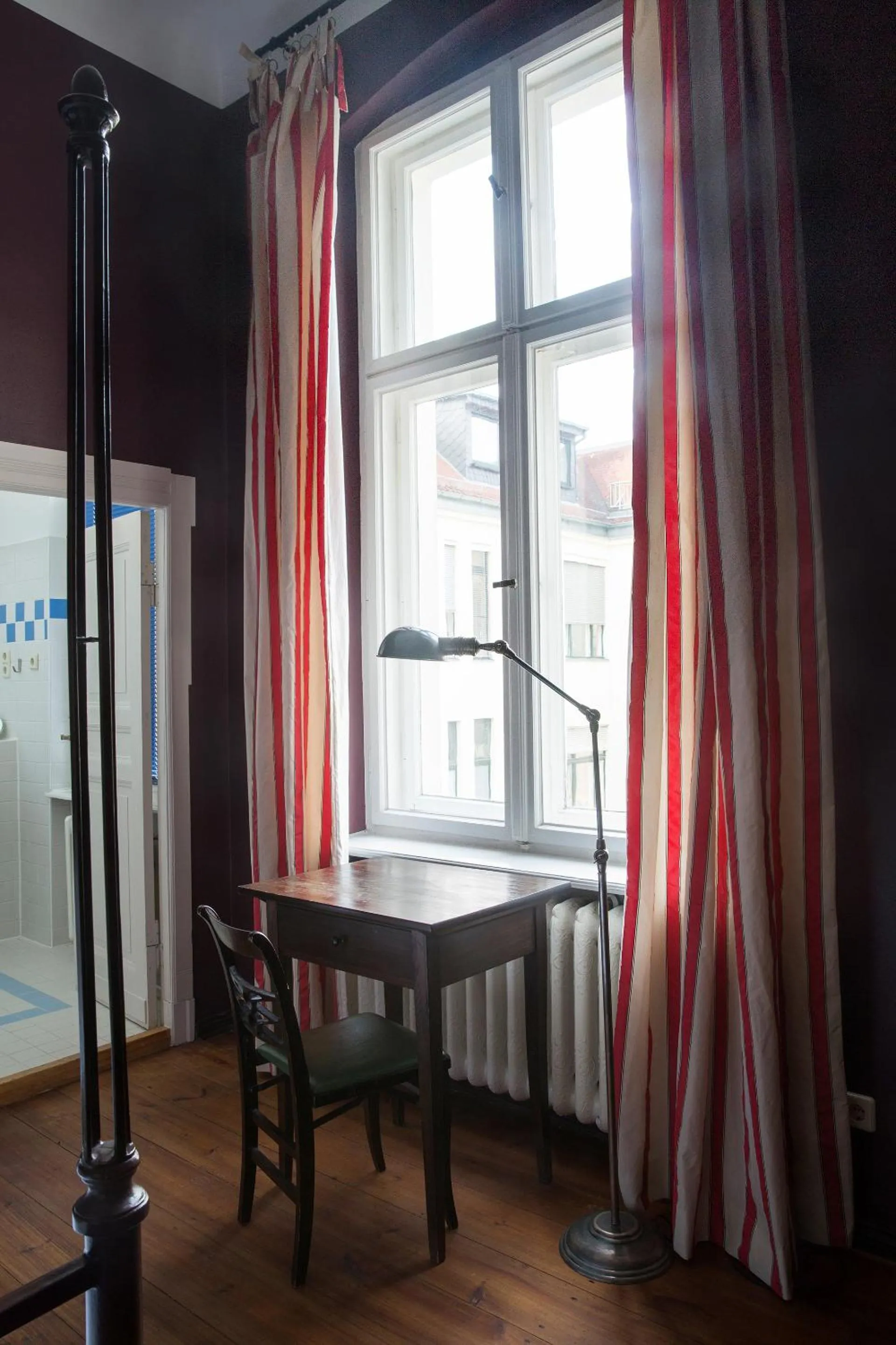 hair dresser in Hotel Art Nouveau am Kurfürstendamm