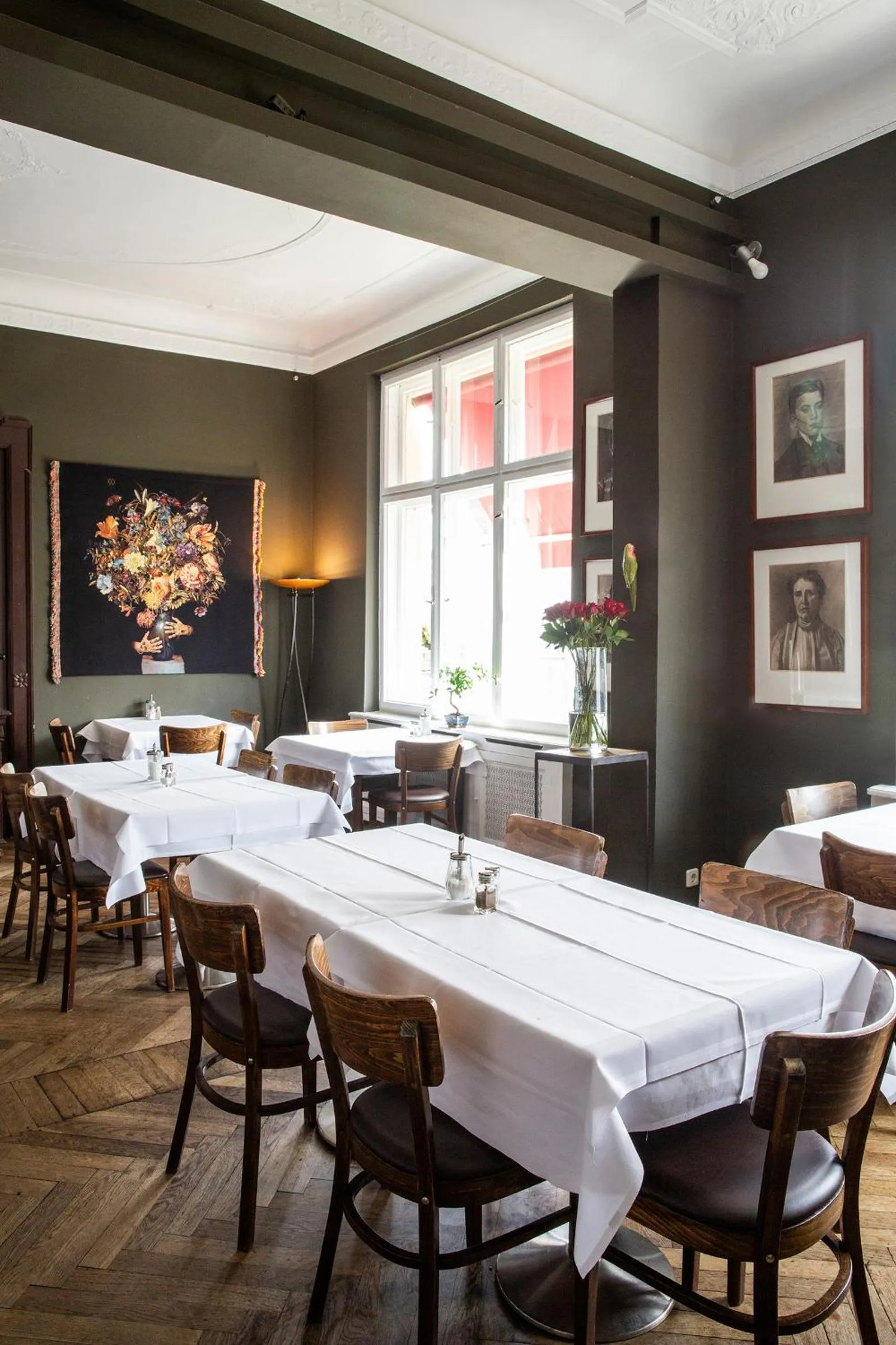 Breakfast in Hotel Art Nouveau am Kurfürstendamm