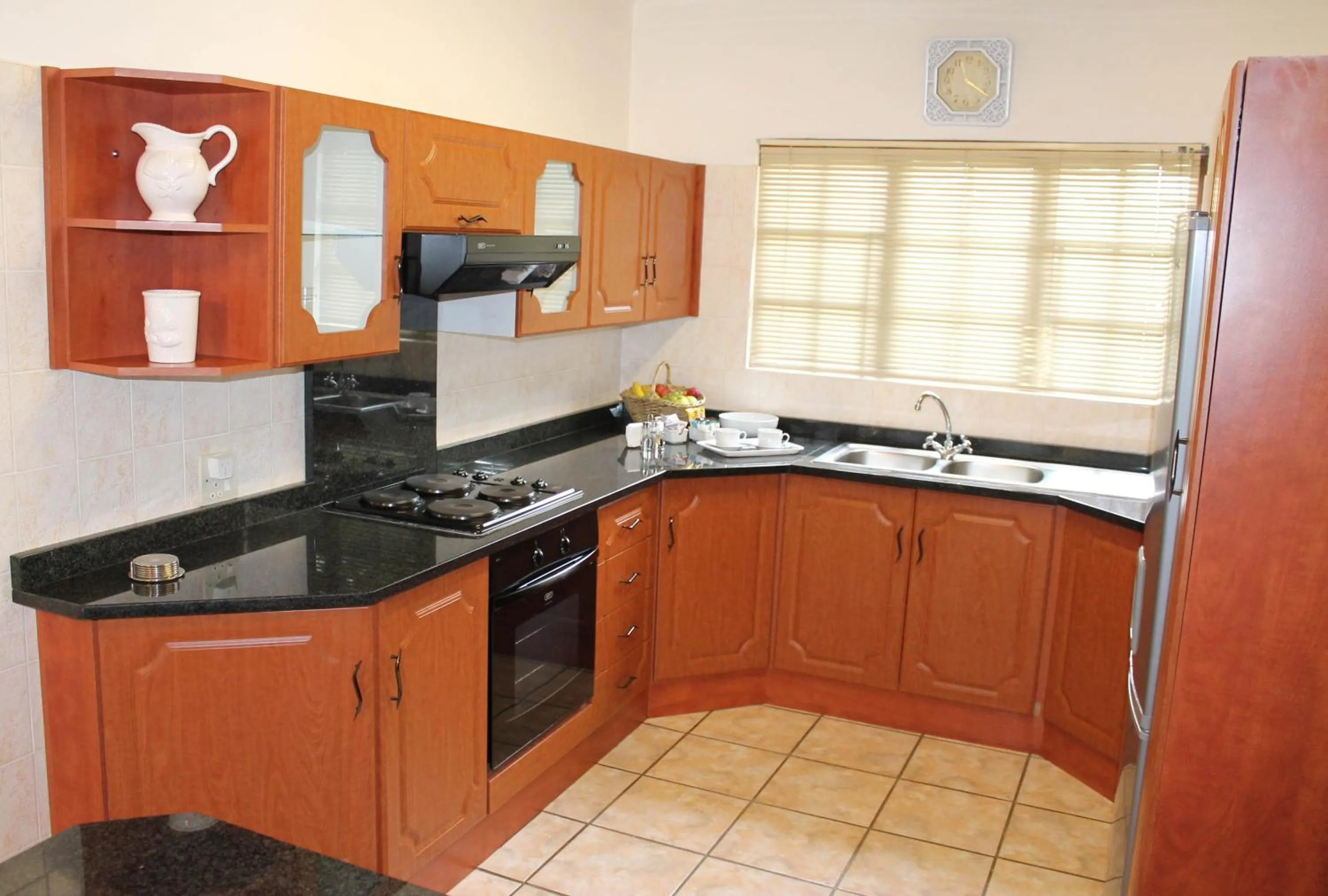 Kitchen or kitchenette in Lincoln Cottages BnB & Self-Catering