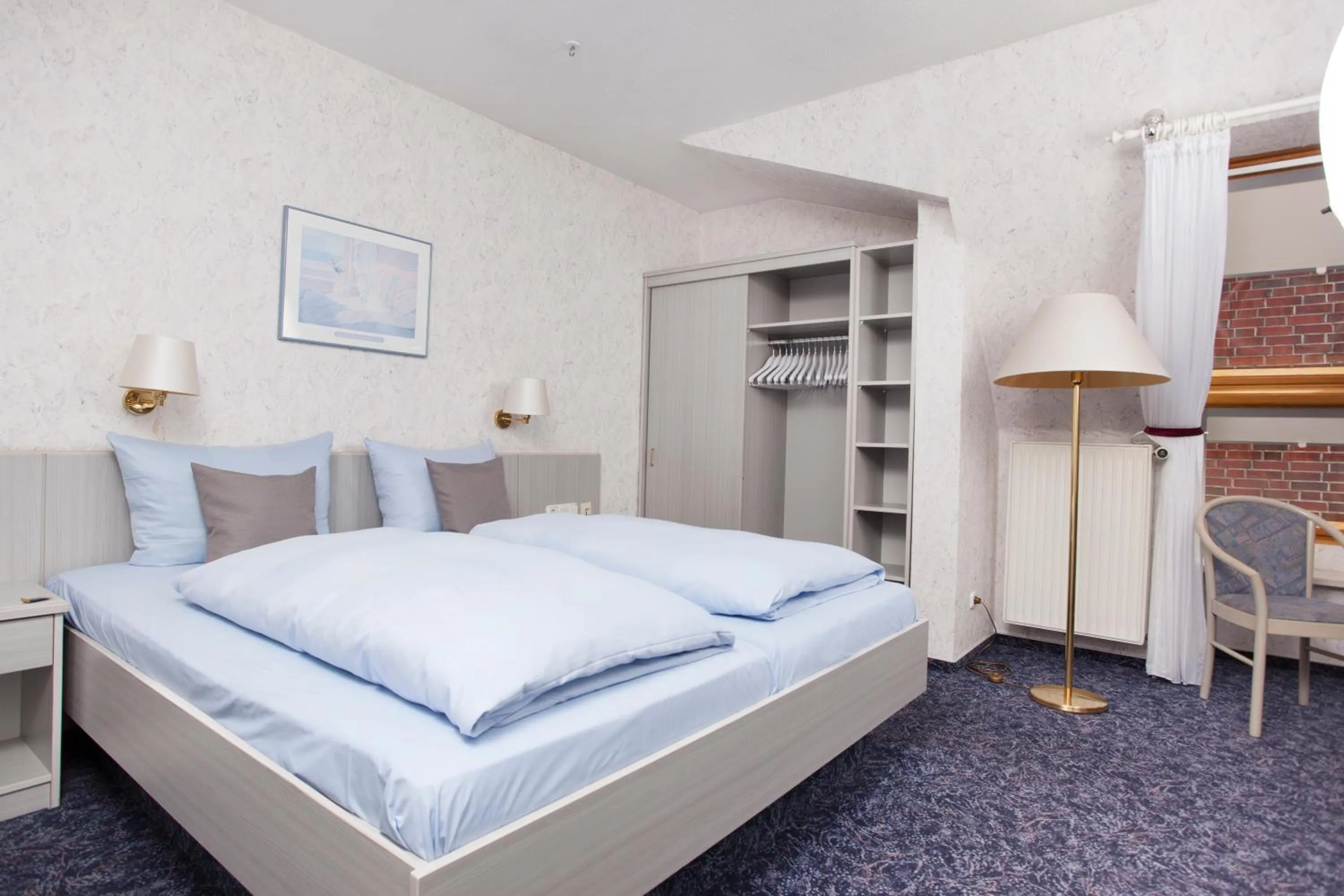 Photo of the whole room, Bed in Hotel-Restaurant Kämper Superior