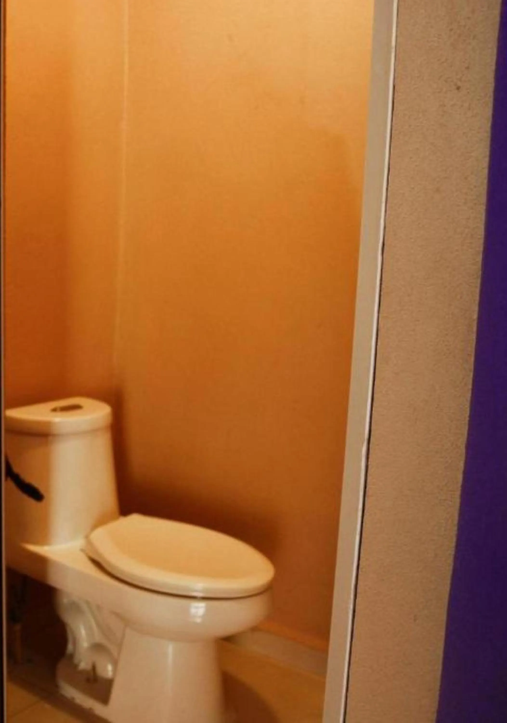 Bathroom in OYO Hotel Oasis