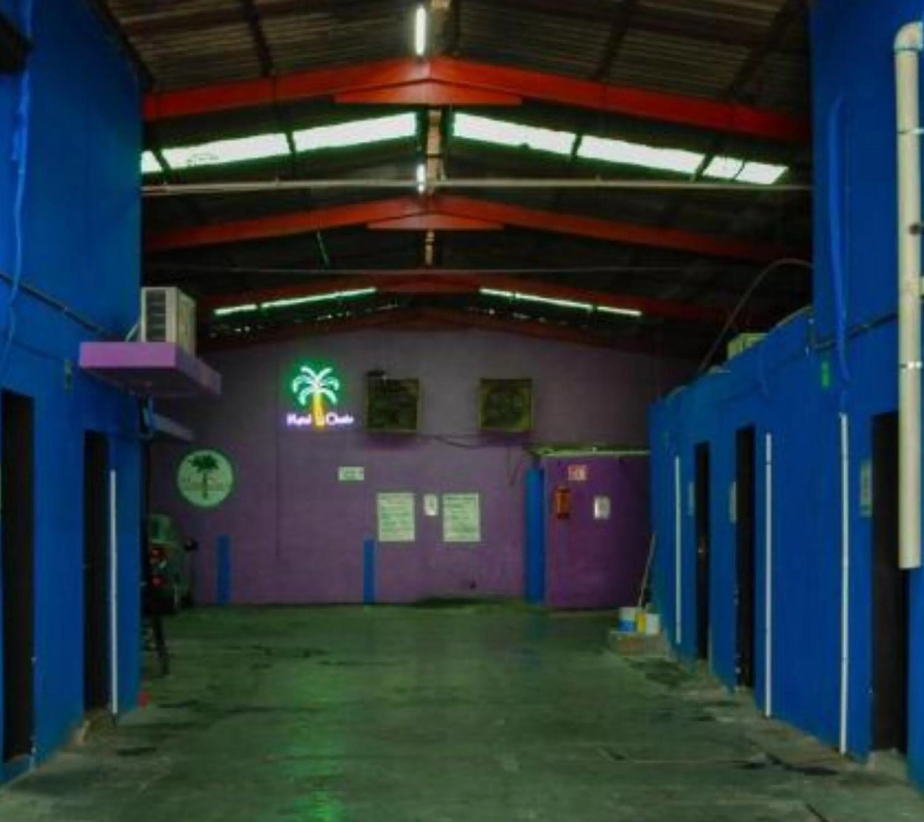 Lobby or reception in OYO Hotel Oasis