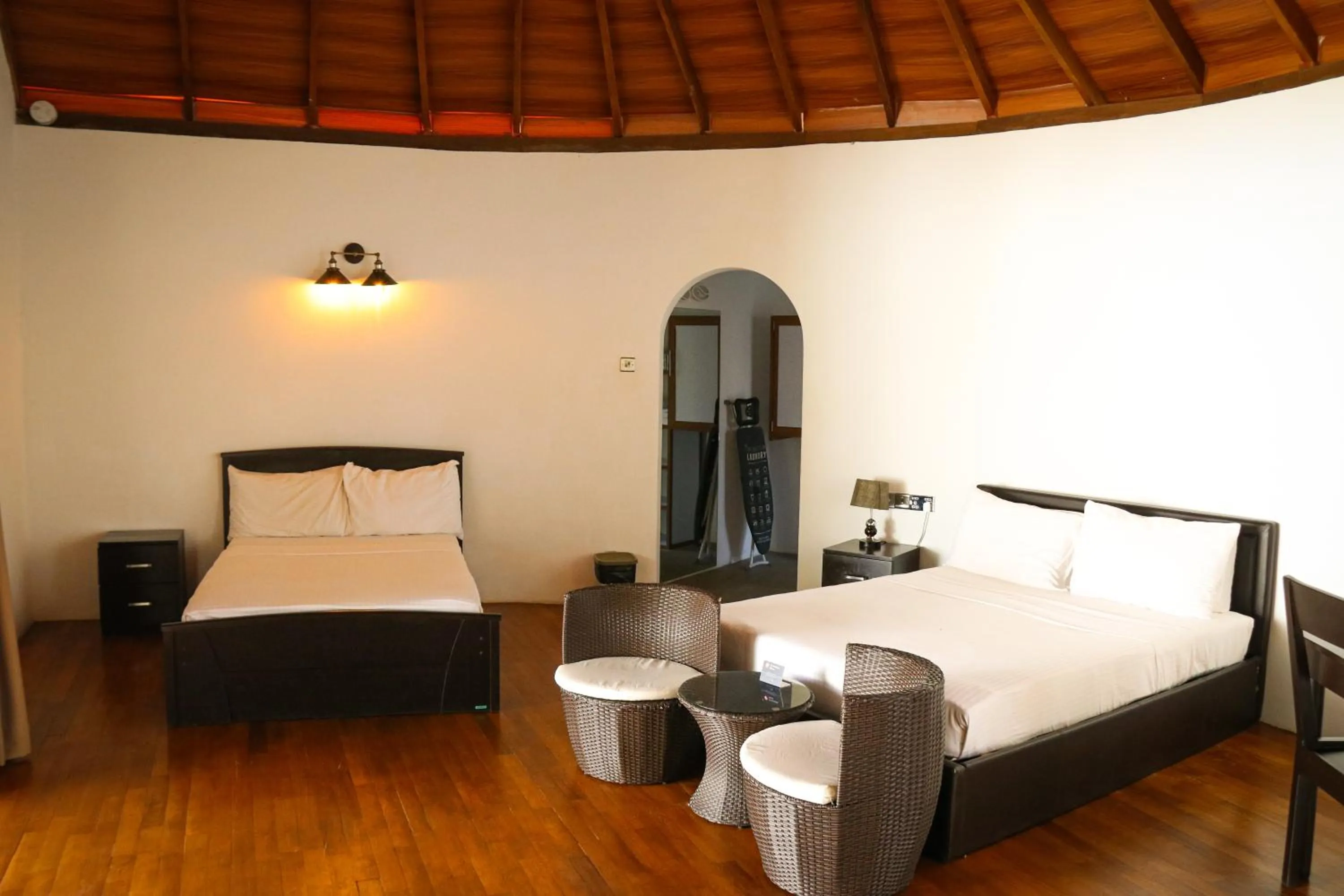 Family, Bed in The Blue Lagoon Resort Kalpitiya