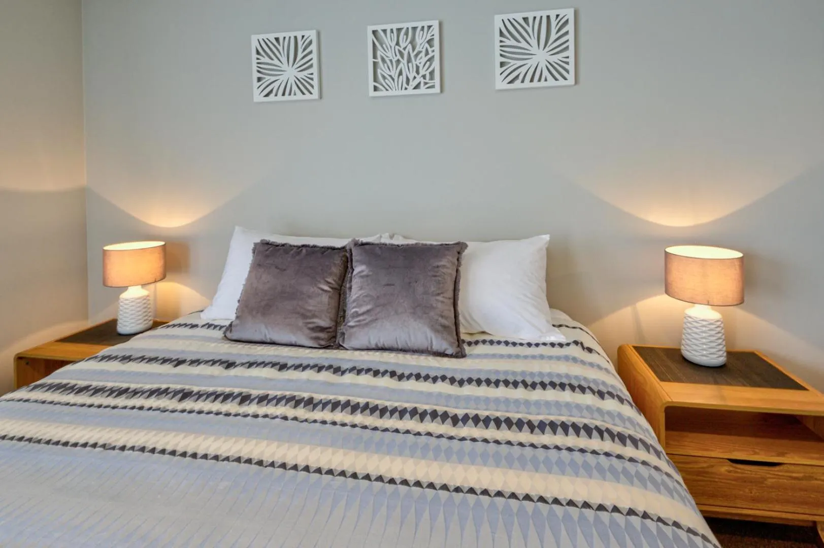 Bed in Annies on Milford