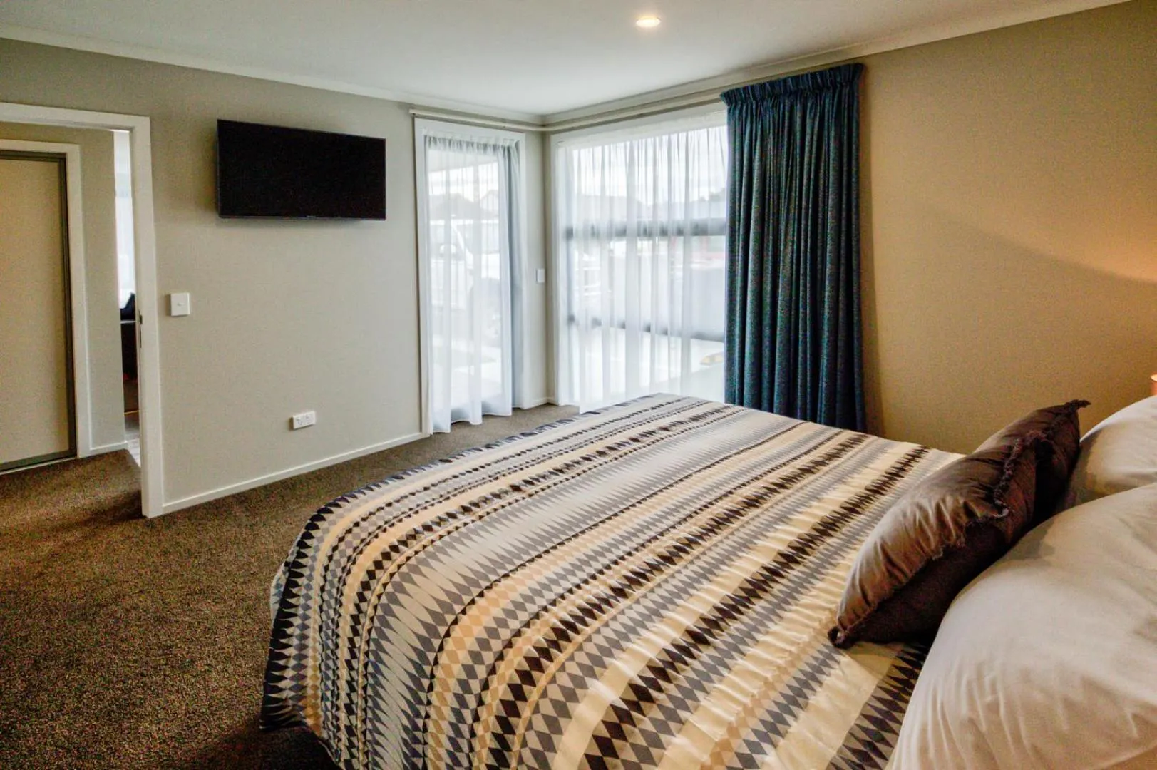 Bed in Annies on Milford