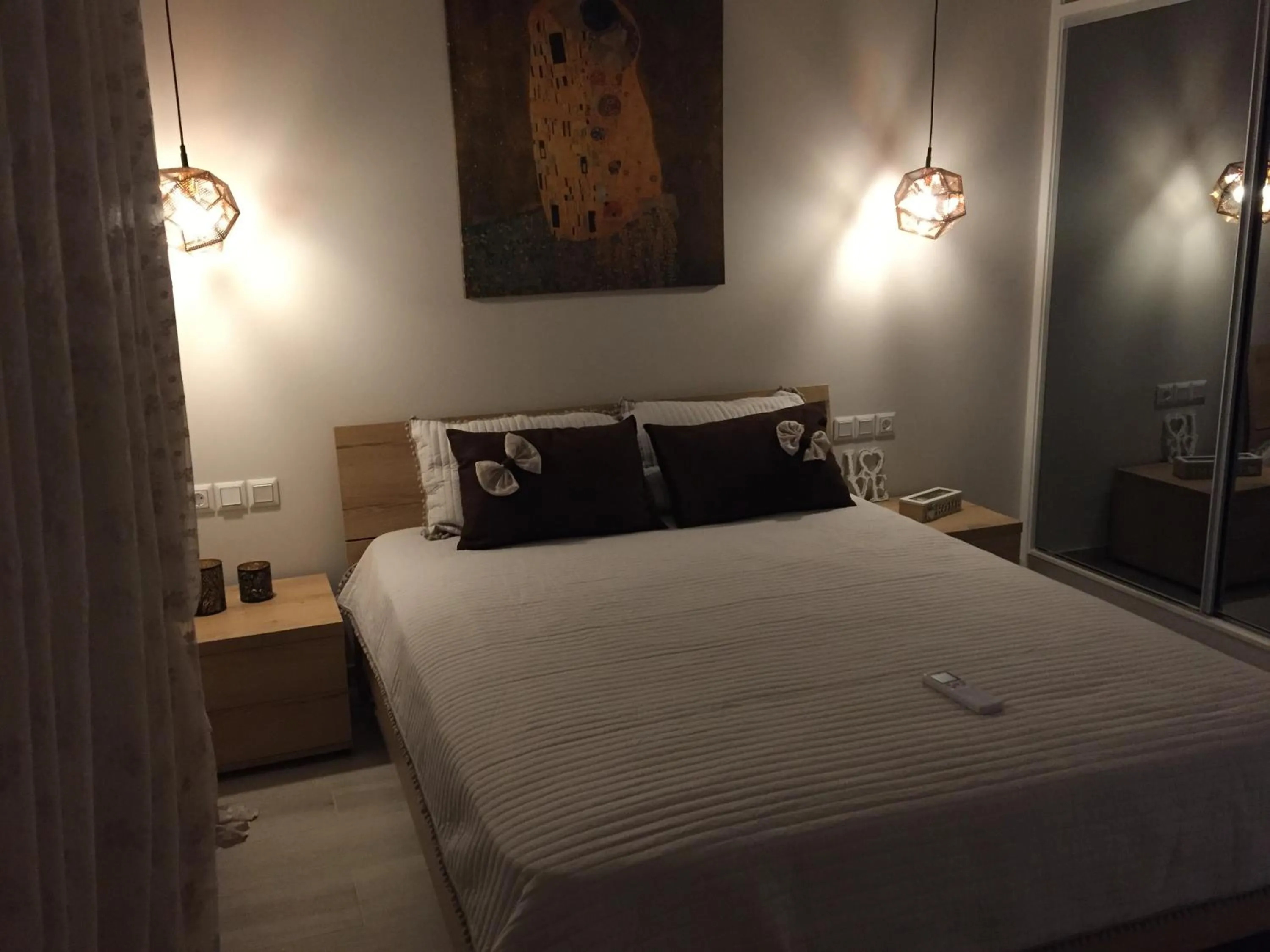 Bed in Hotel Orama-Matala